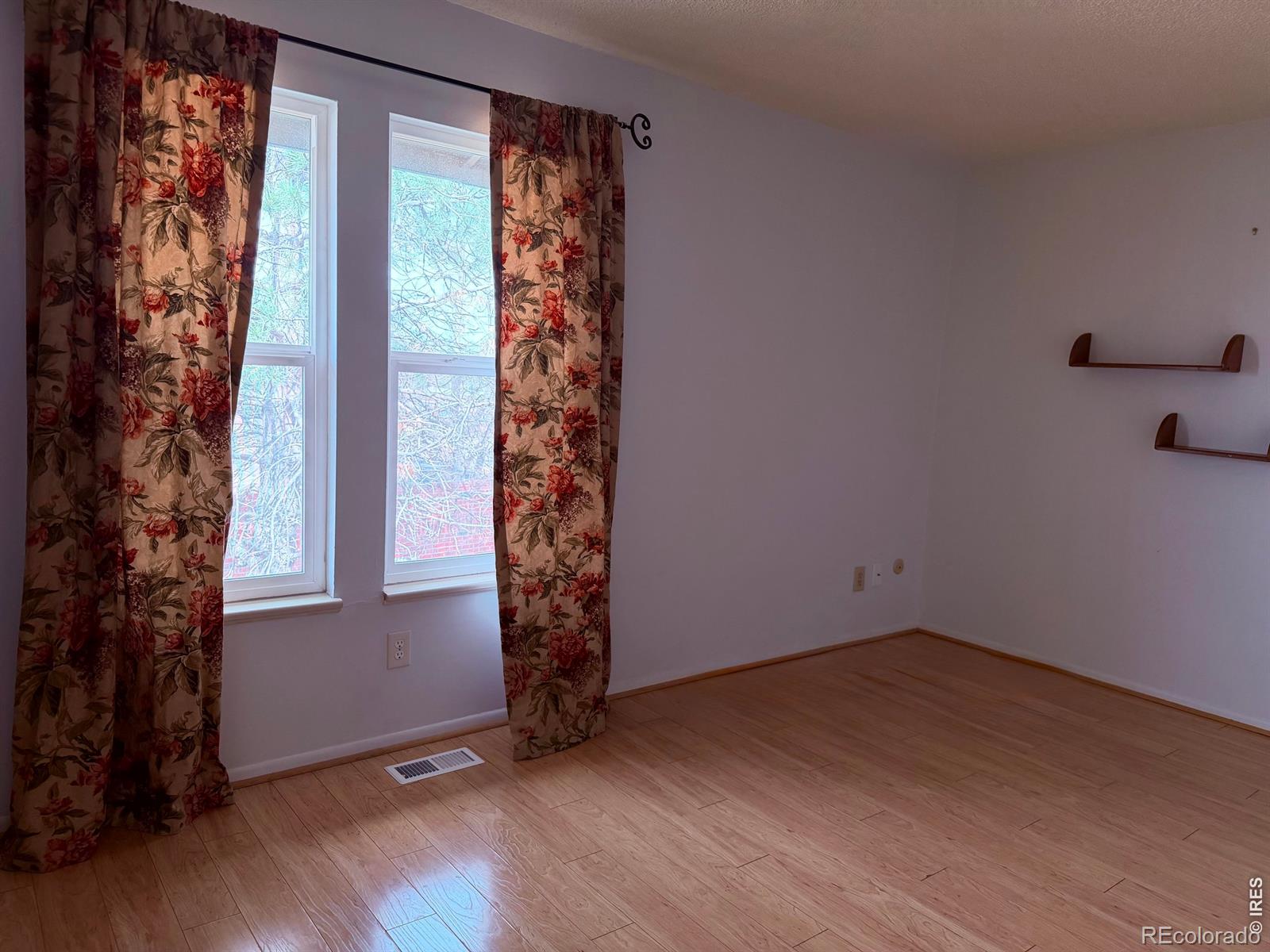 MLS Image #14 for 5930 s willow way ,greenwood village, Colorado
