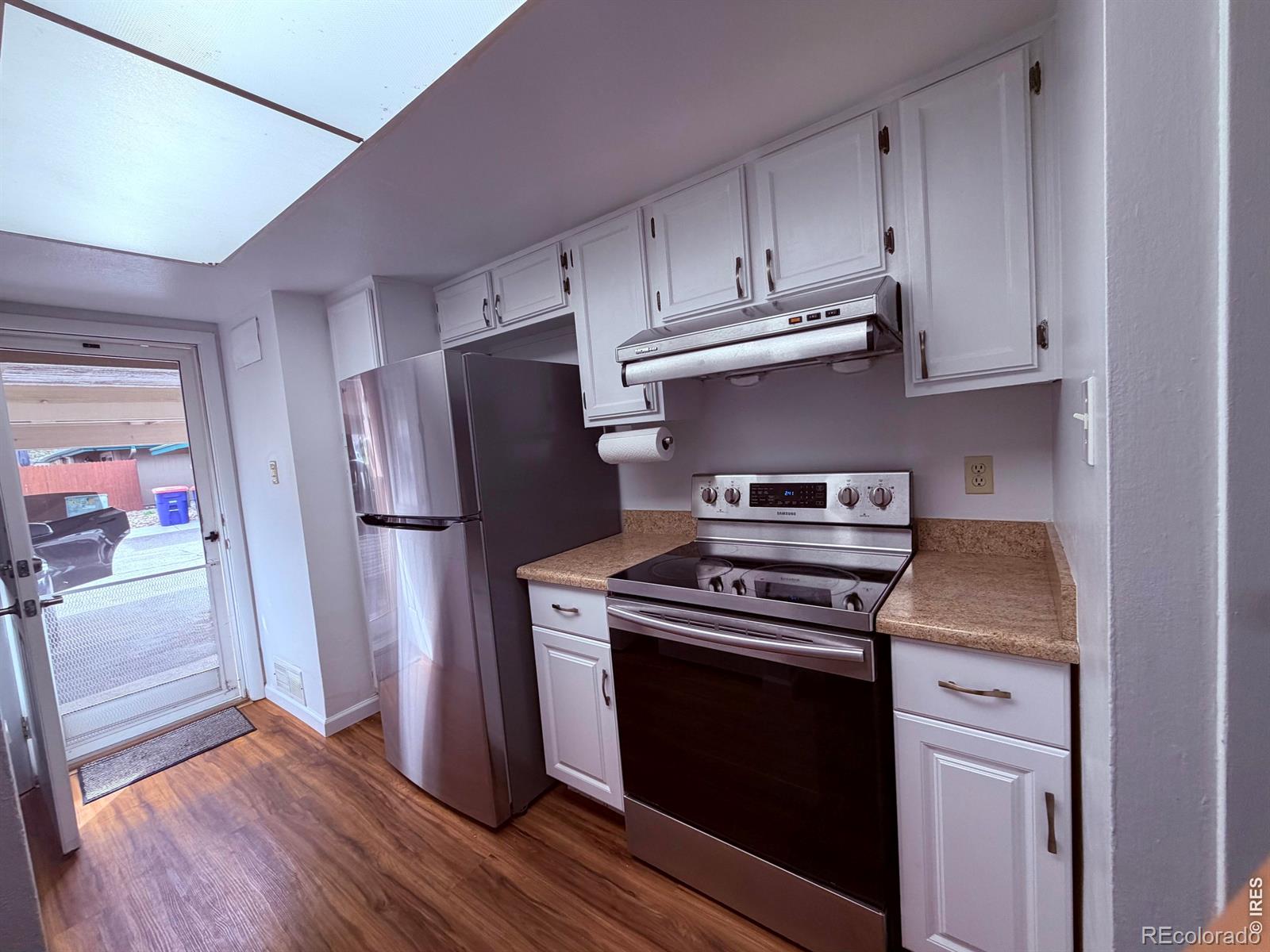 MLS Image #3 for 5930 s willow way ,greenwood village, Colorado