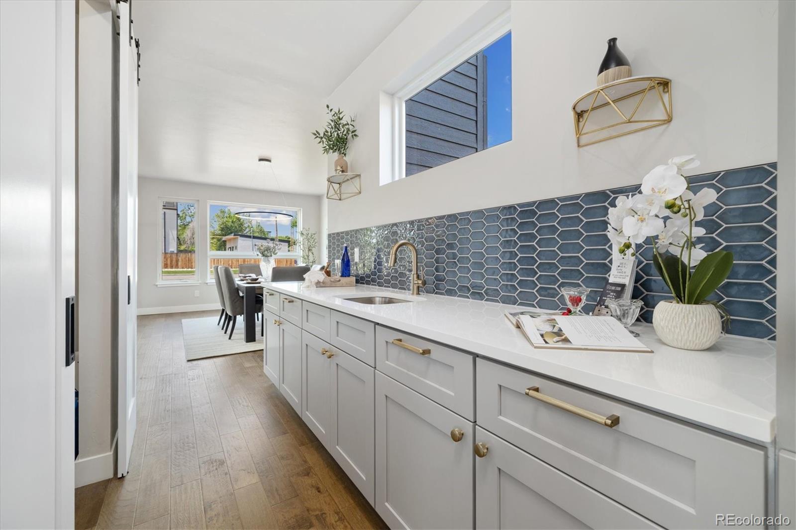 MLS Image #13 for 2010  irving street,denver, Colorado