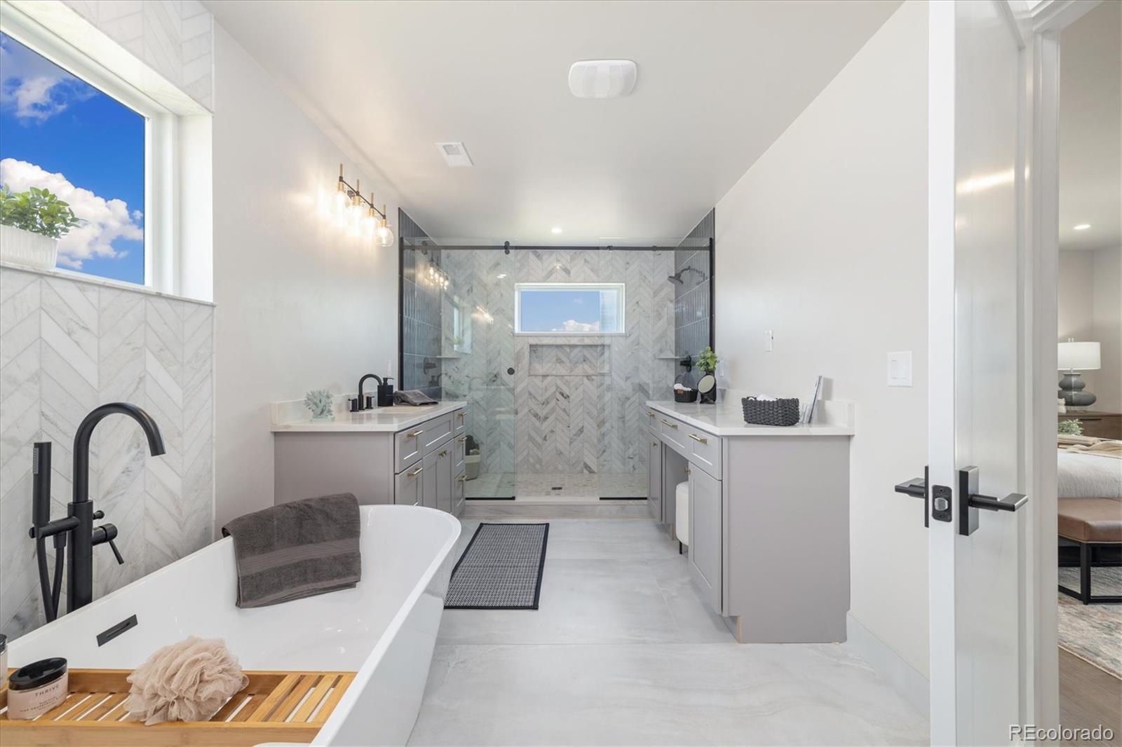 MLS Image #23 for 2010  irving street,denver, Colorado