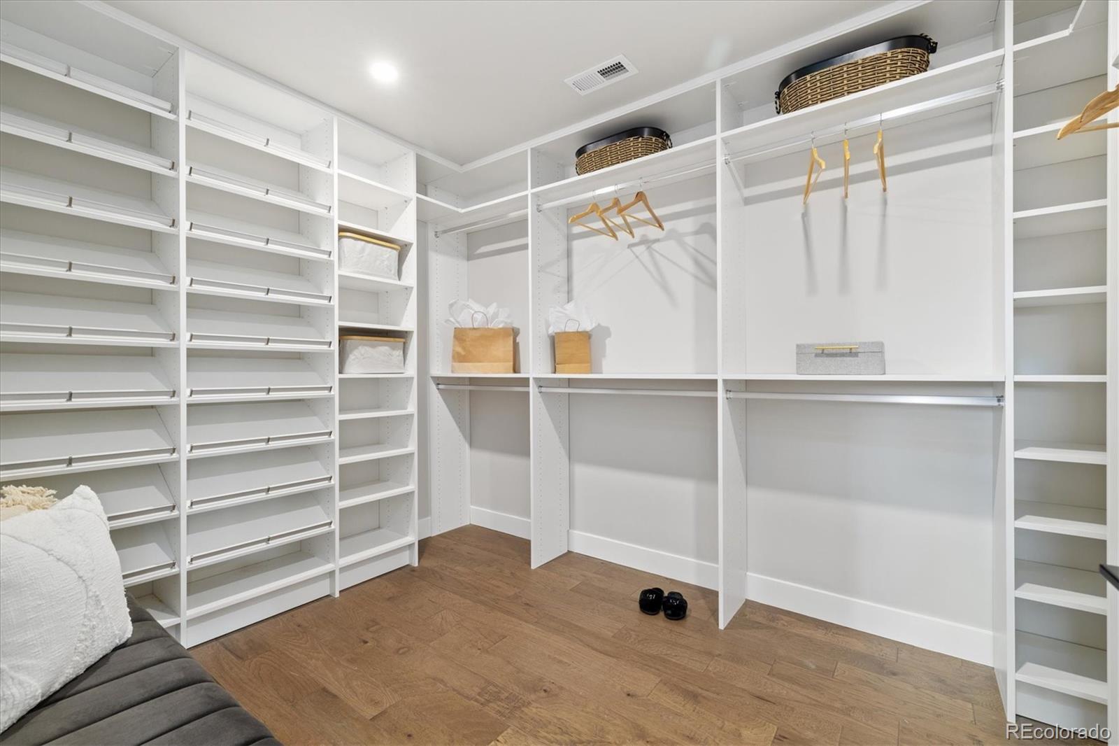 MLS Image #26 for 2010  irving street,denver, Colorado