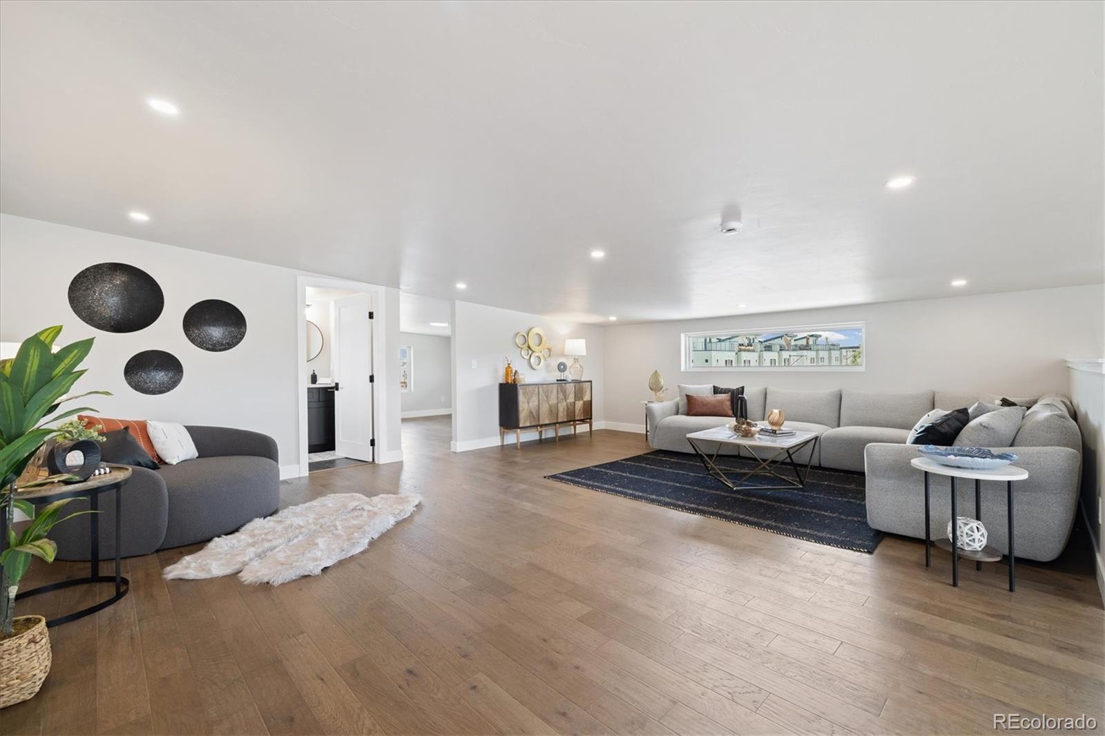 MLS Image #38 for 2010  irving street,denver, Colorado