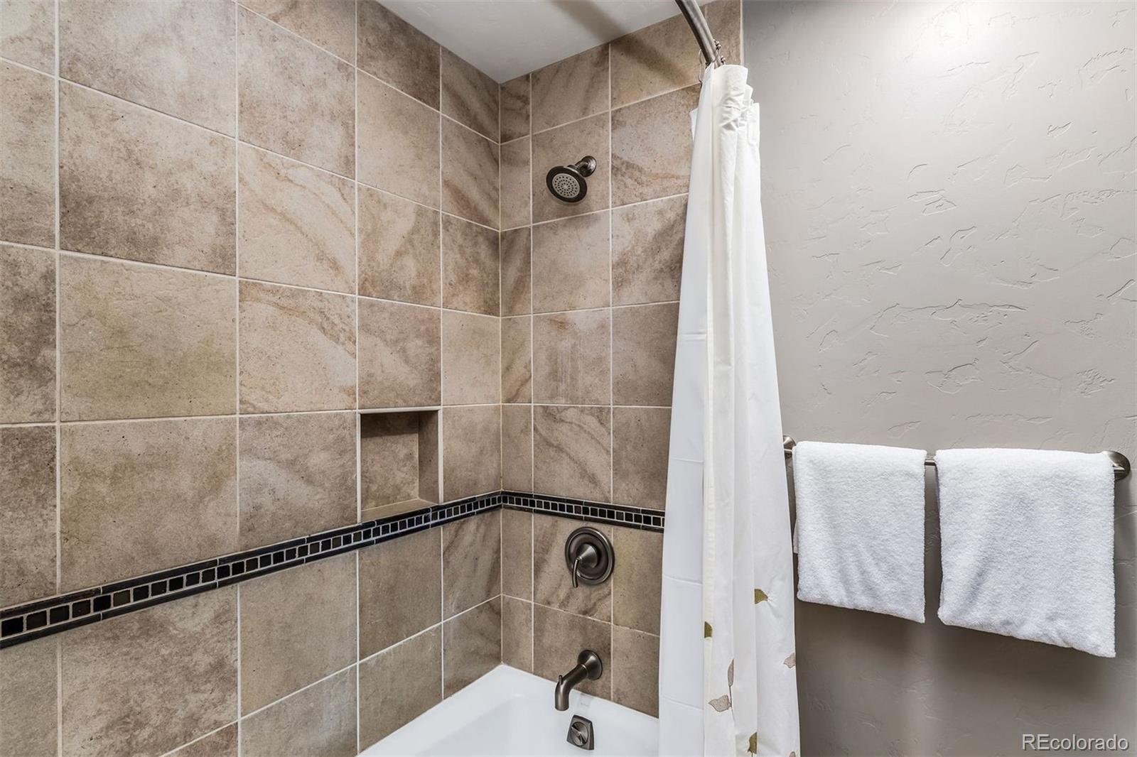 MLS Image #17 for 600  columbine road 5305,breckenridge, Colorado