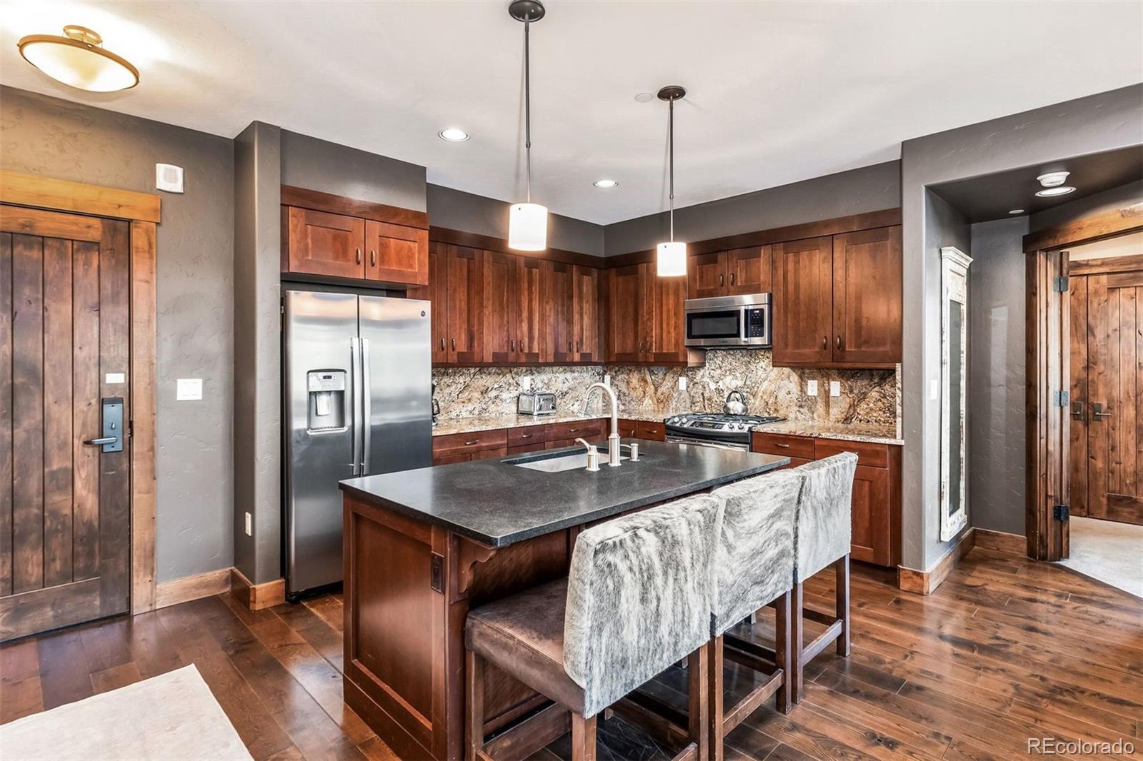 MLS Image #5 for 600  columbine road 5305,breckenridge, Colorado