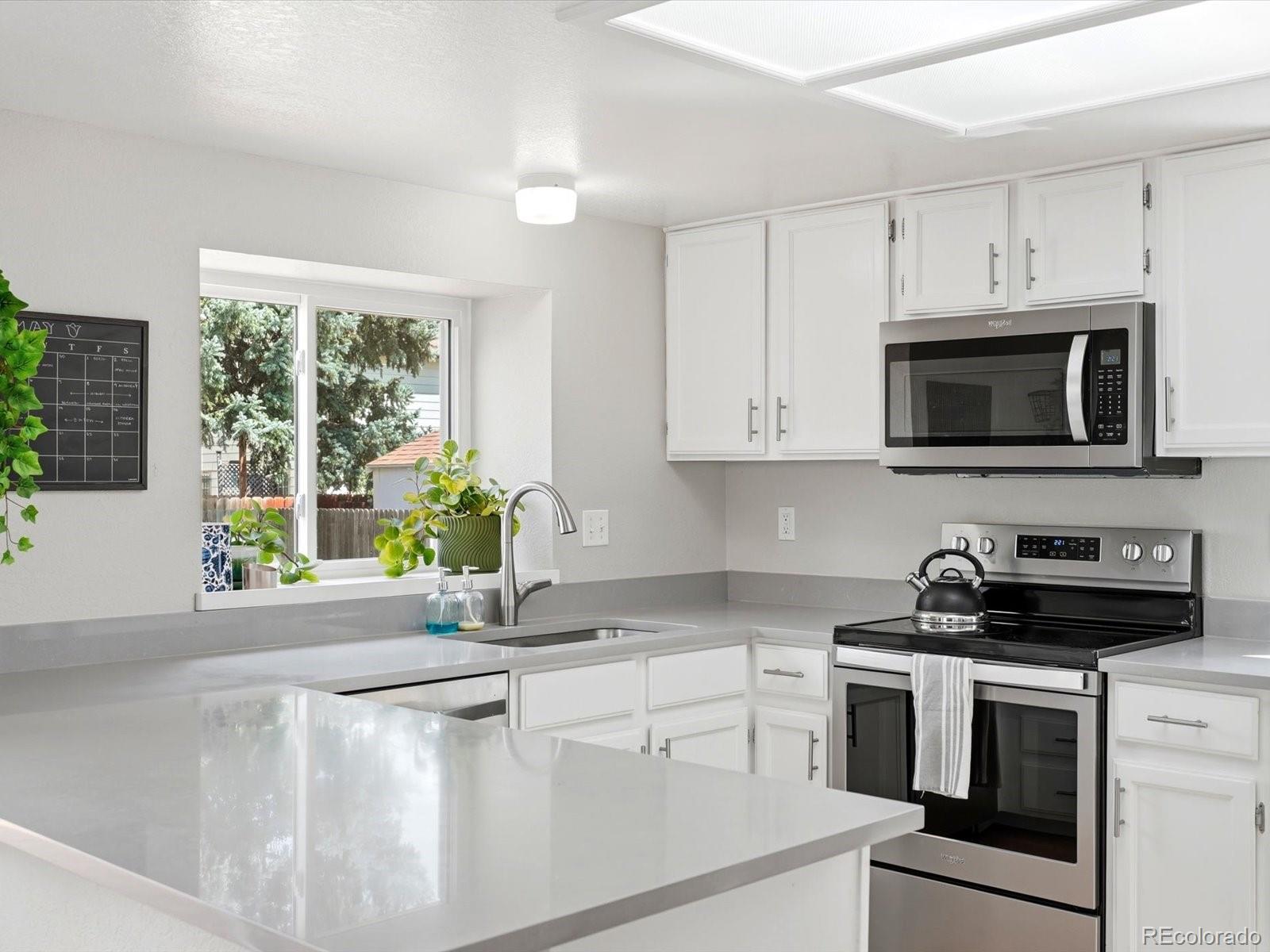MLS Image #10 for 6324  xavier court,arvada, Colorado
