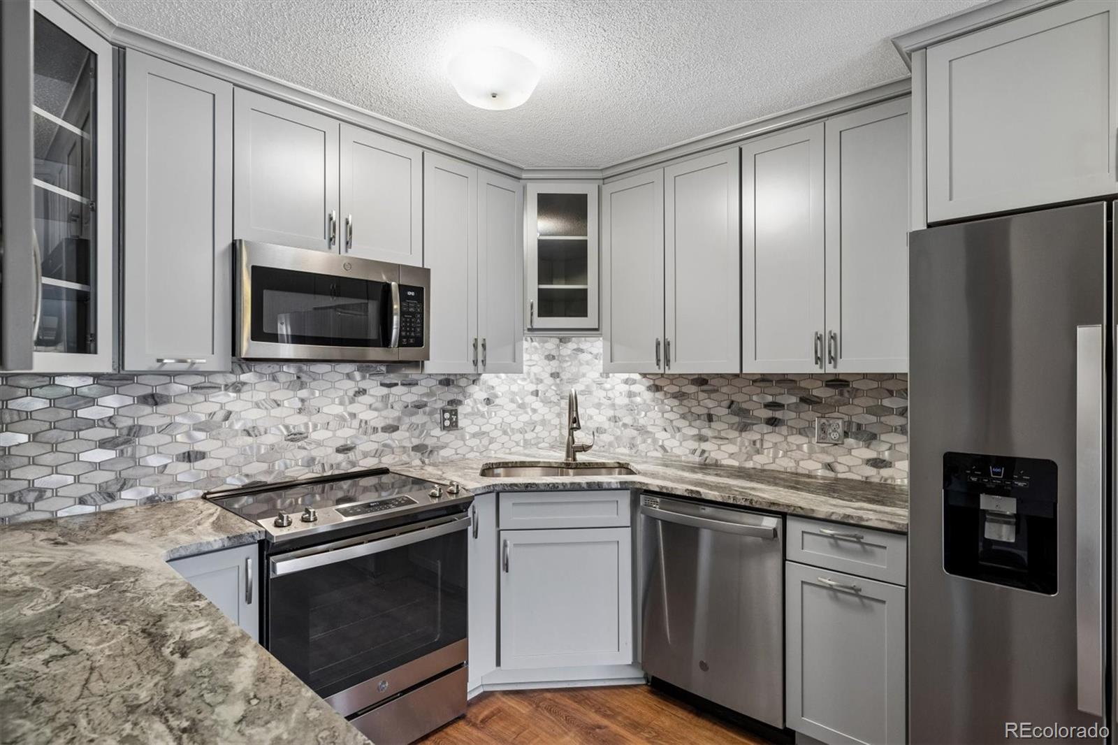 MLS Image #5 for 13618 e bethany place,aurora, Colorado