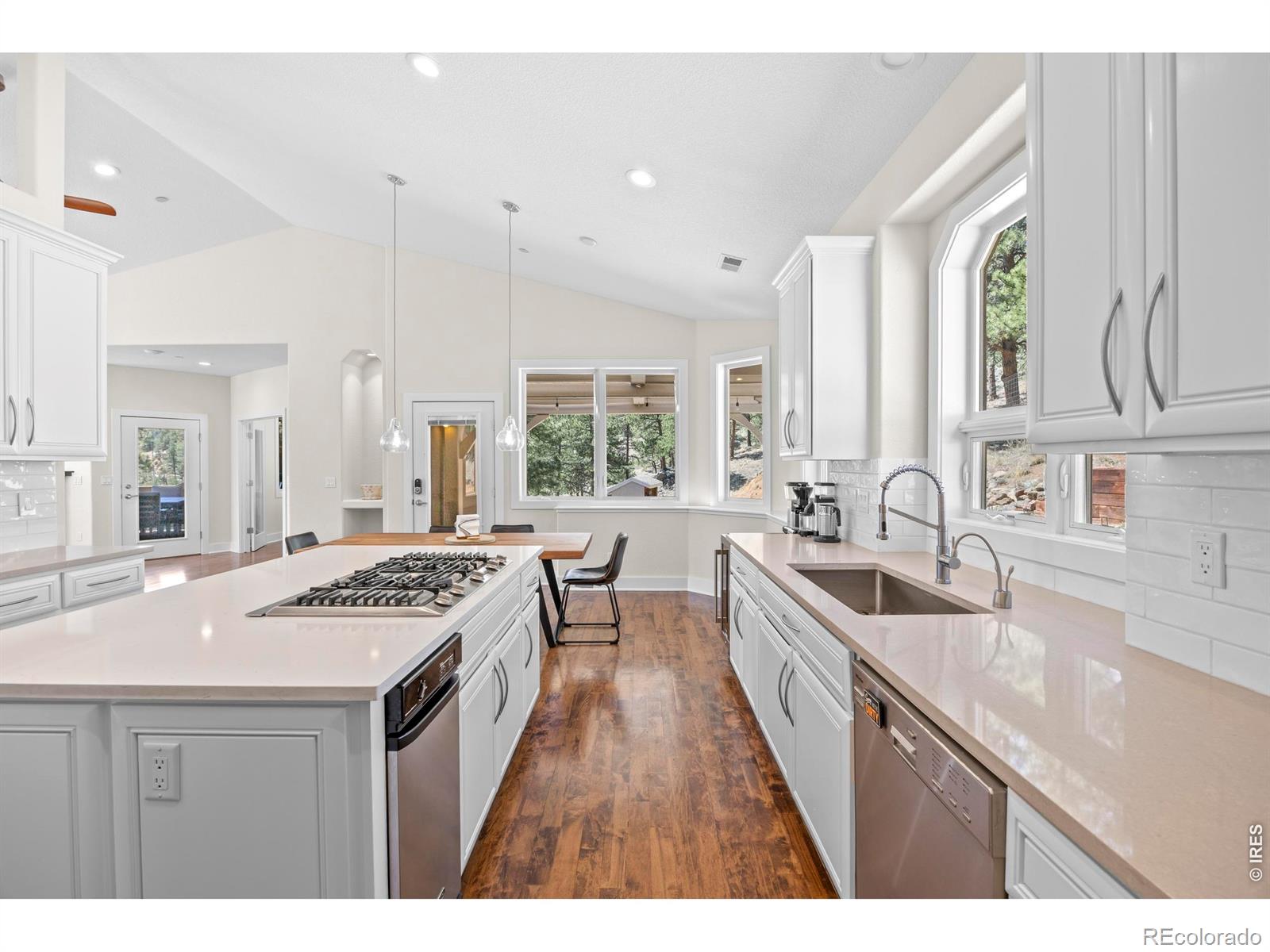 MLS Image #10 for 738  wagonwheel gap road,boulder, Colorado