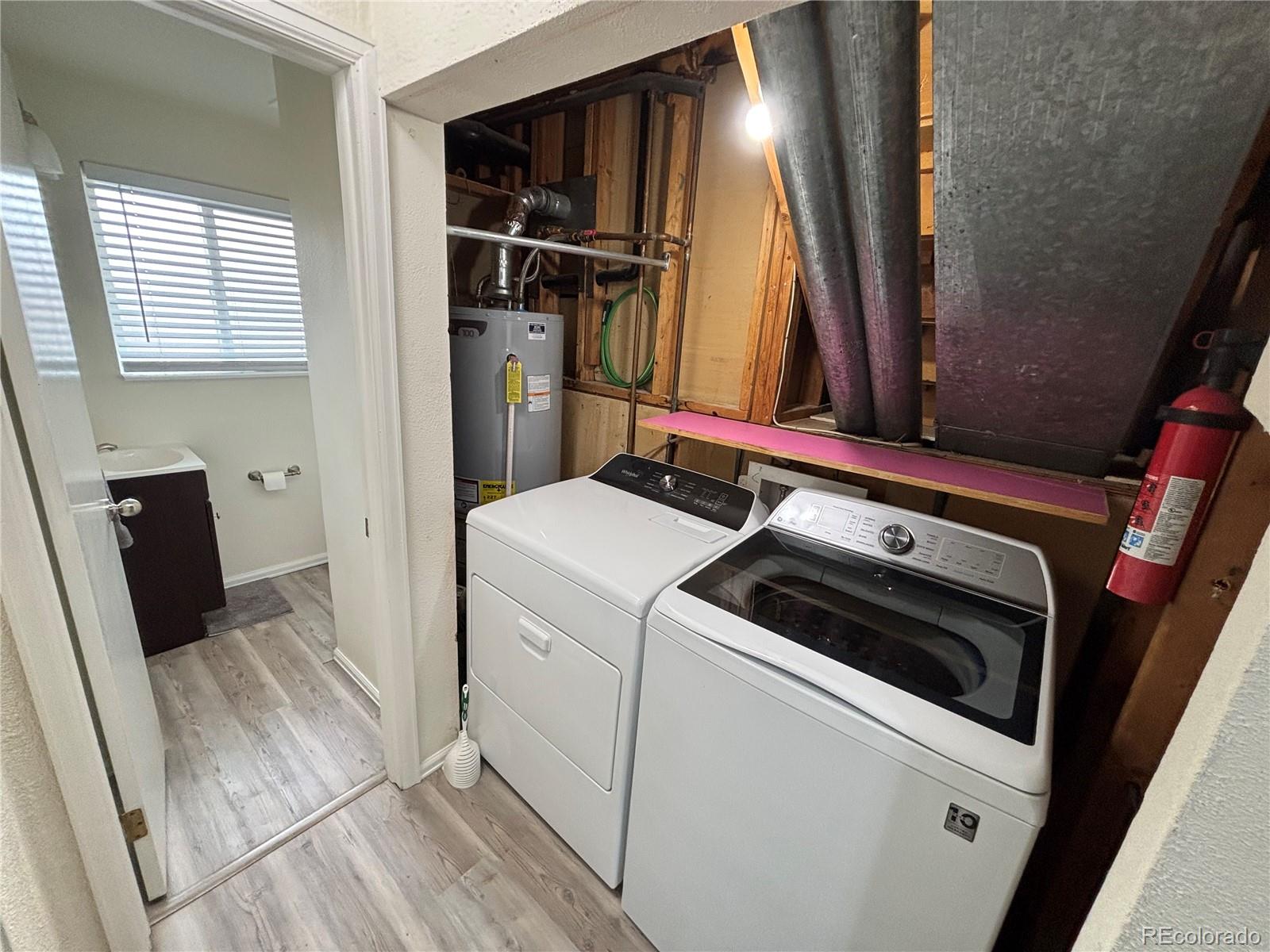 MLS Image #15 for 950 s waco way,aurora, Colorado