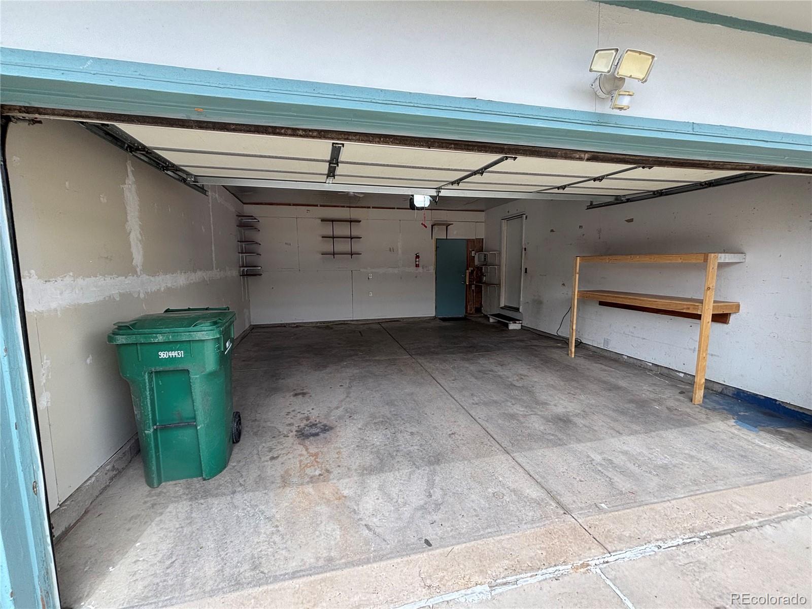 MLS Image #21 for 950 s waco way,aurora, Colorado