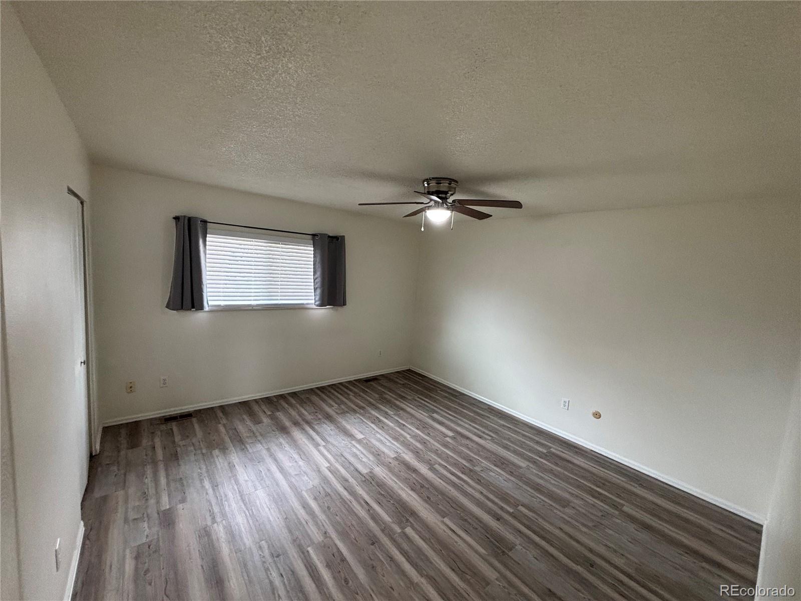MLS Image #9 for 950 s waco way,aurora, Colorado