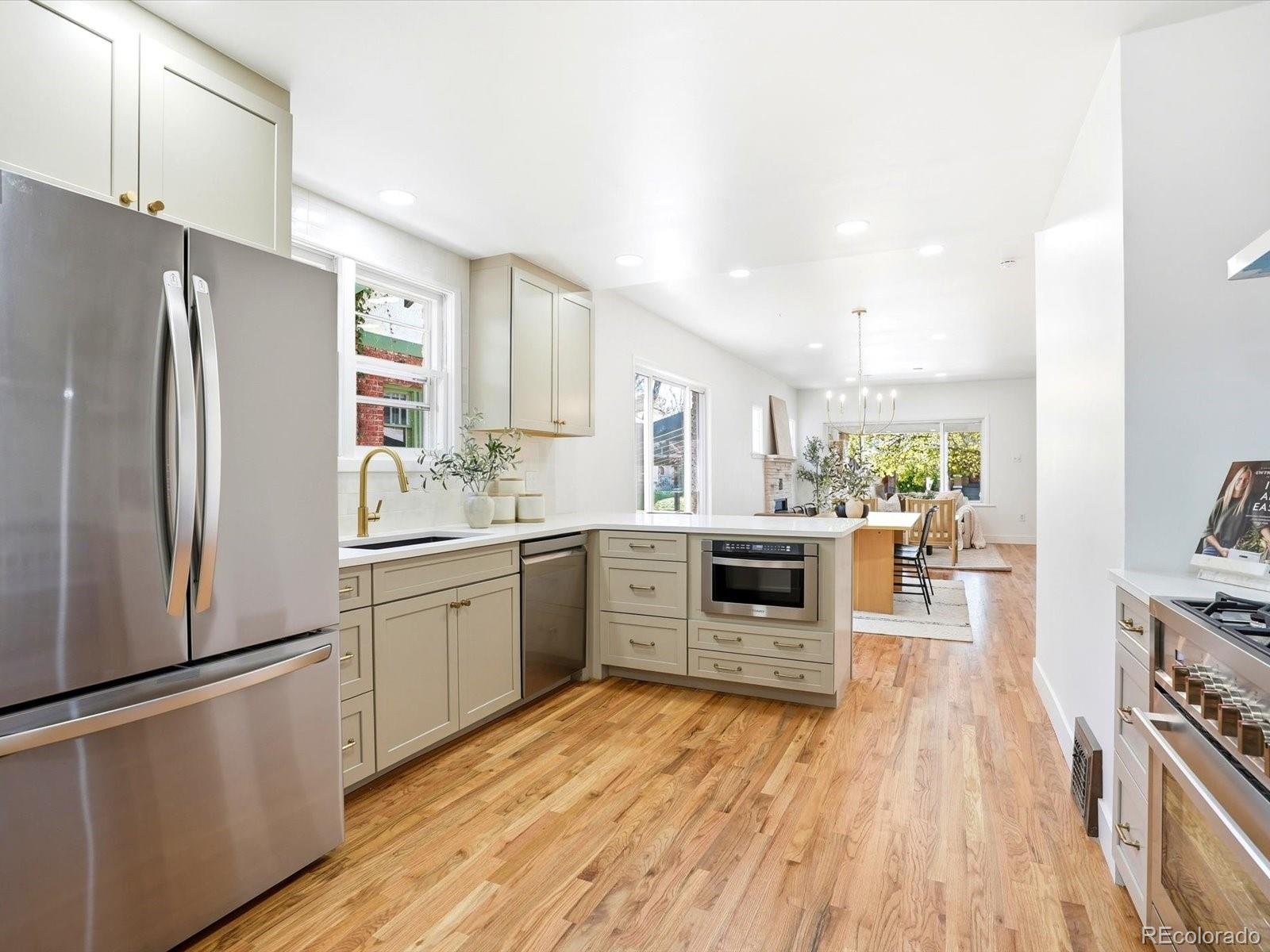 MLS Image #10 for 1020  garfield street,denver, Colorado