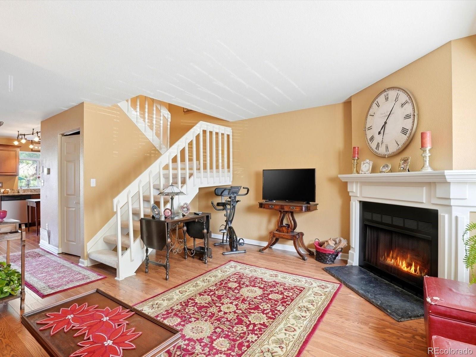 MLS Image #3 for 9698 w chatfield avenue,littleton, Colorado
