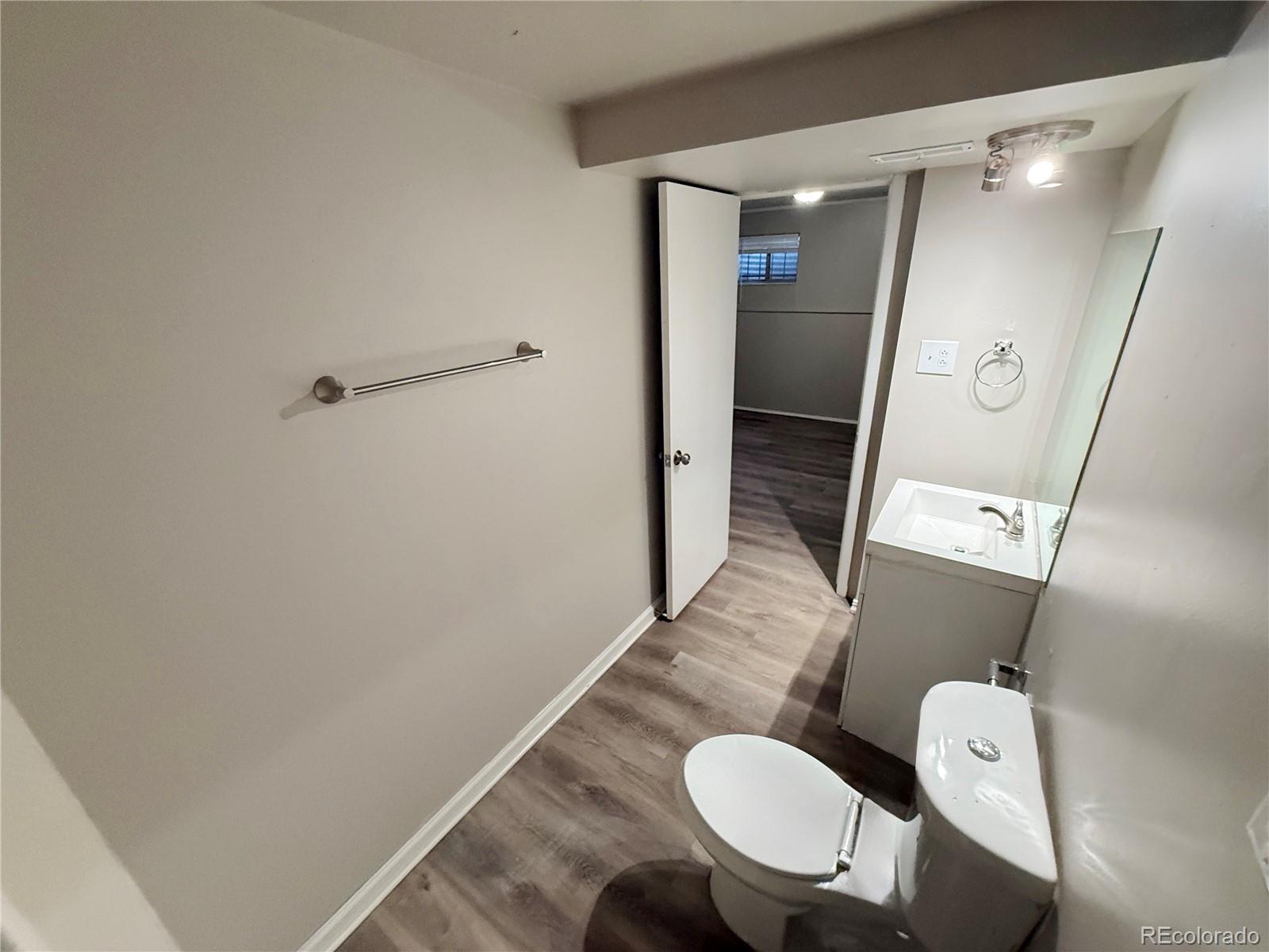 MLS Image #29 for 5674 w chestnut avenue,littleton, Colorado
