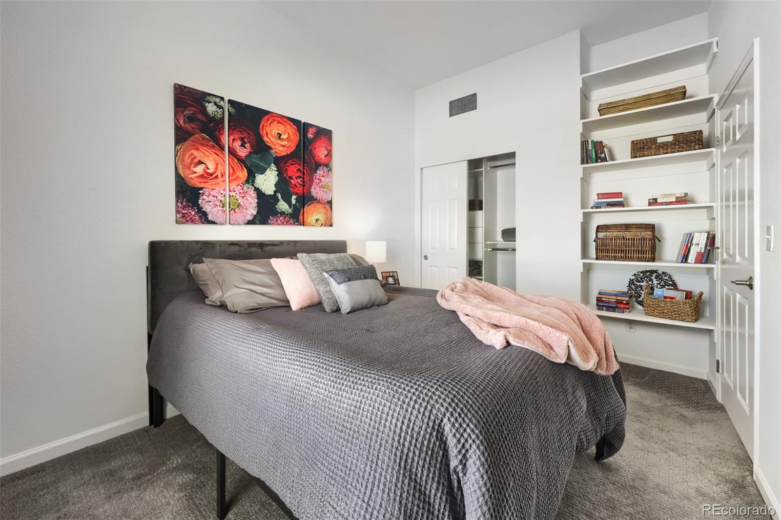 MLS Image #8 for 1425 n washington street 302,denver, Colorado