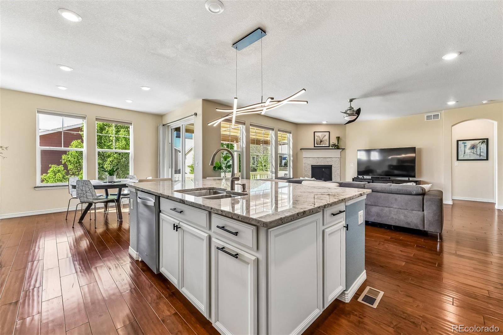 MLS Image #9 for 5484 e 140th drive,thornton, Colorado