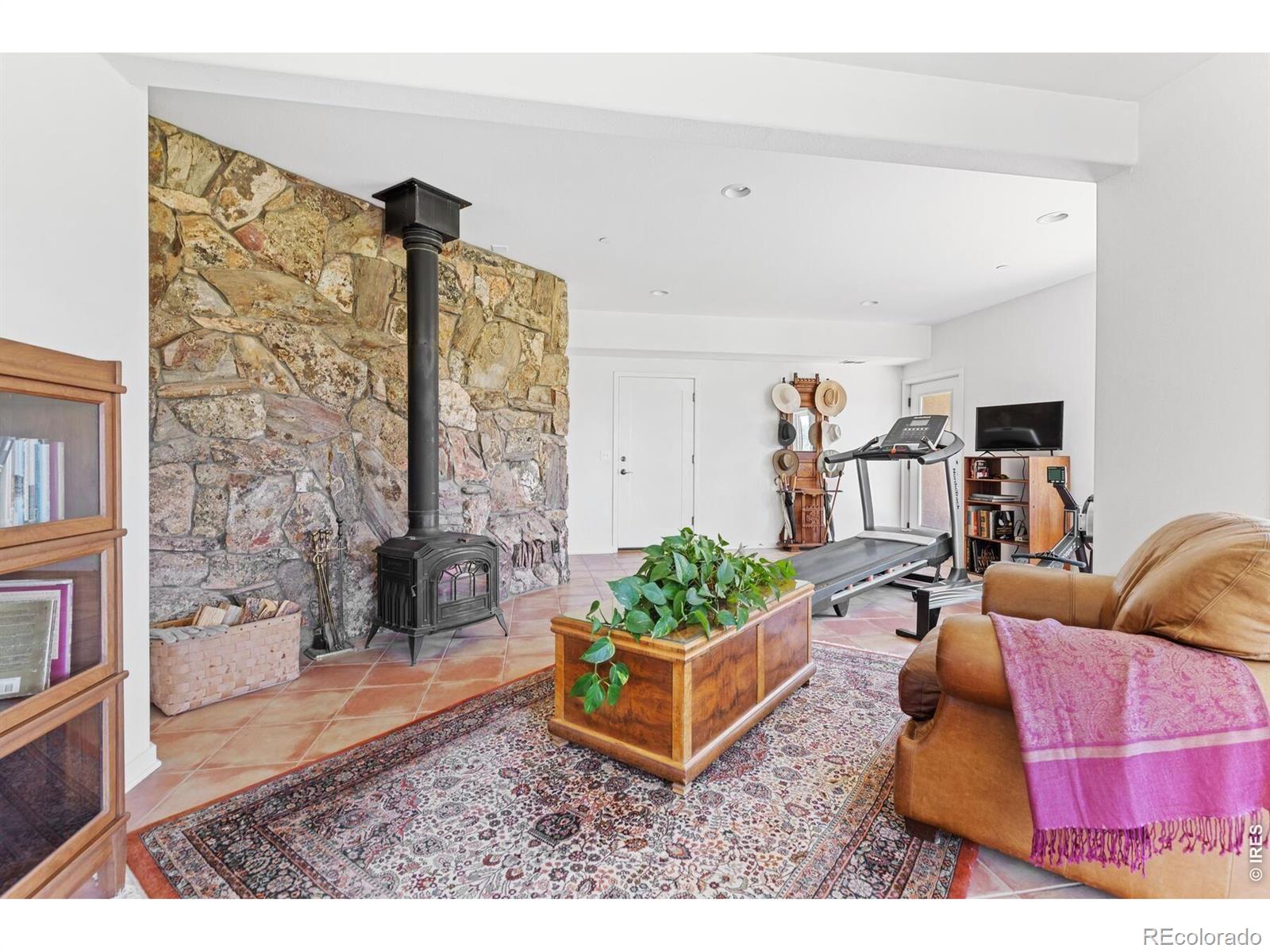MLS Image #19 for 95  rowell drive,lyons, Colorado