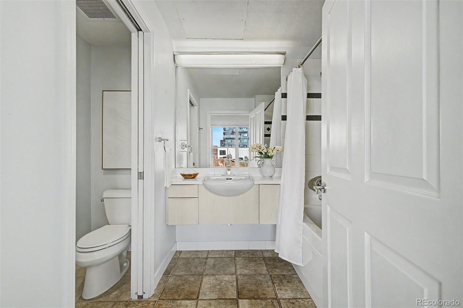 MLS Image #17 for 1499  blake street,denver, Colorado