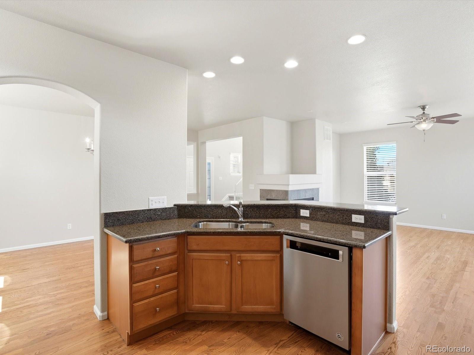 MLS Image #12 for 21719 e tallkid avenue,parker, Colorado