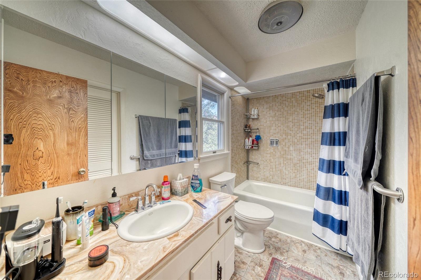 MLS Image #35 for 15351  chimney rock road,nathrop, Colorado