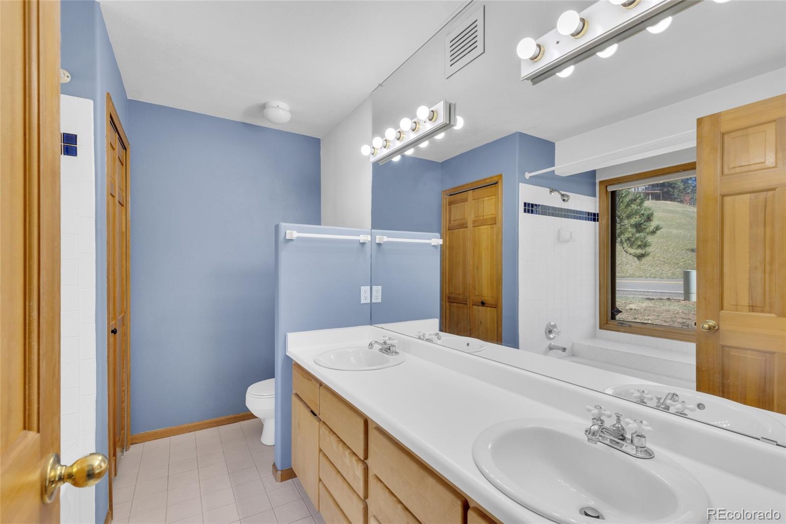 MLS Image #16 for 23617  genesee village road a,golden, Colorado
