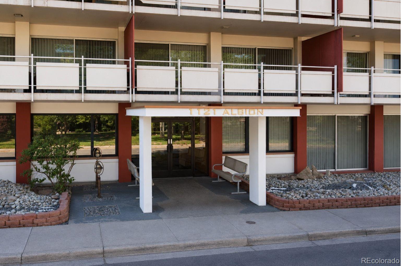 MLS Image #19 for 1121  albion street,denver, Colorado