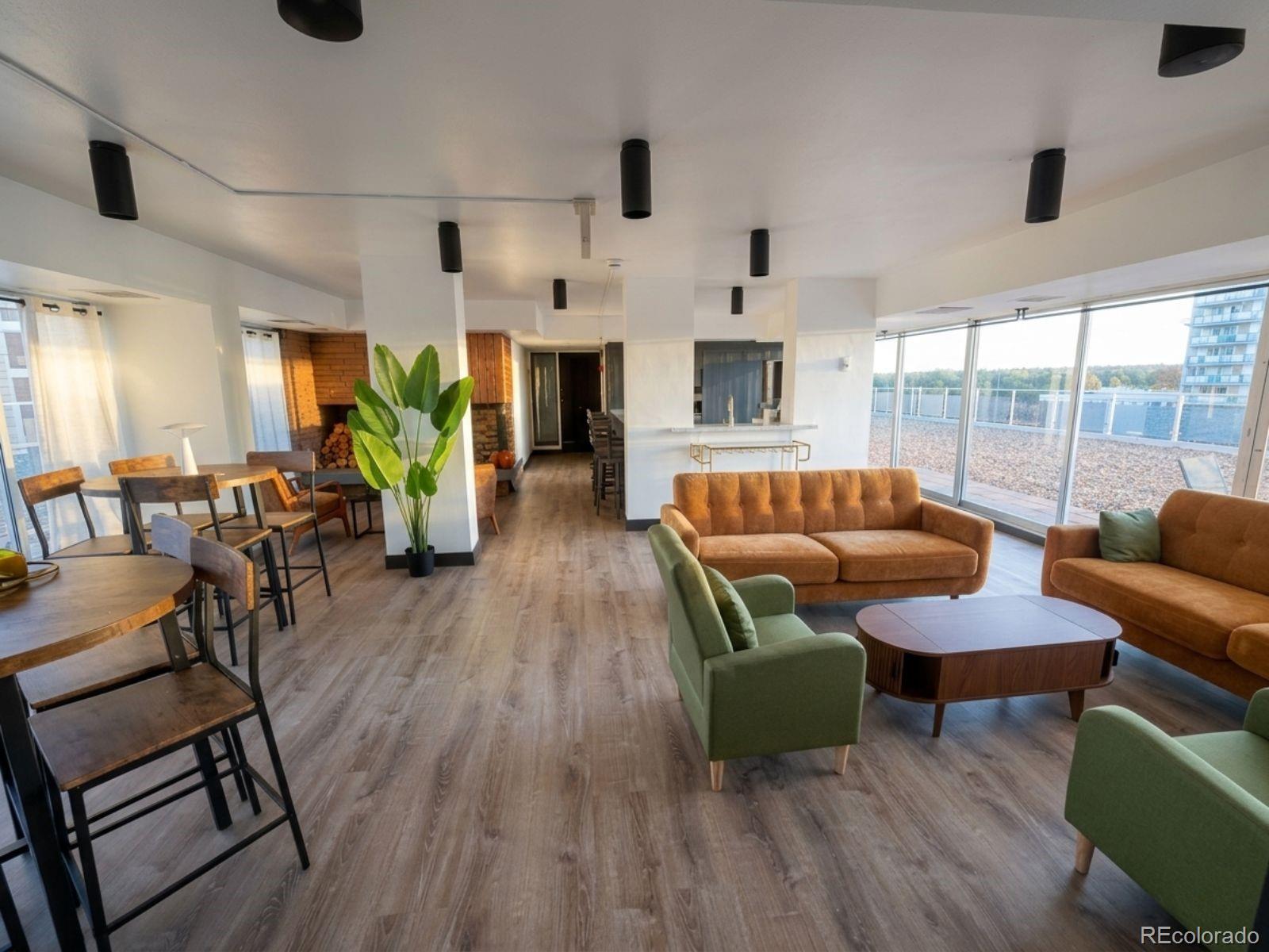 MLS Image #21 for 1121  albion street 307,denver, Colorado