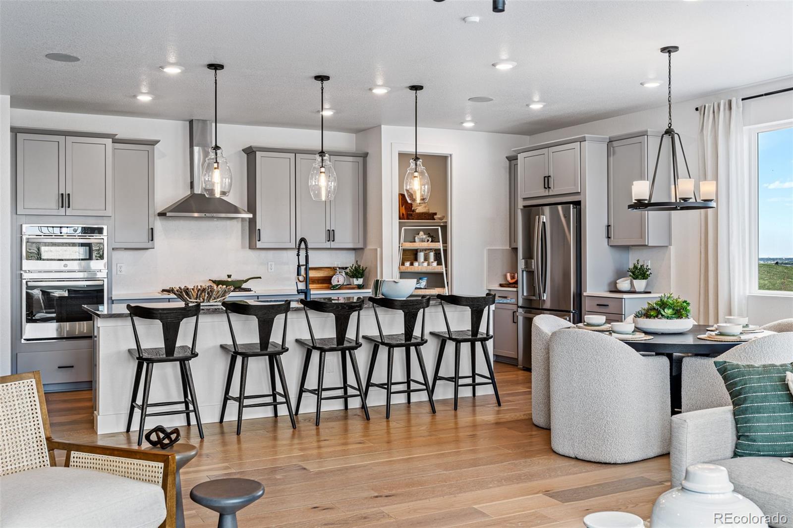 MLS Image #4 for 17028 w 92nd drive,arvada, Colorado