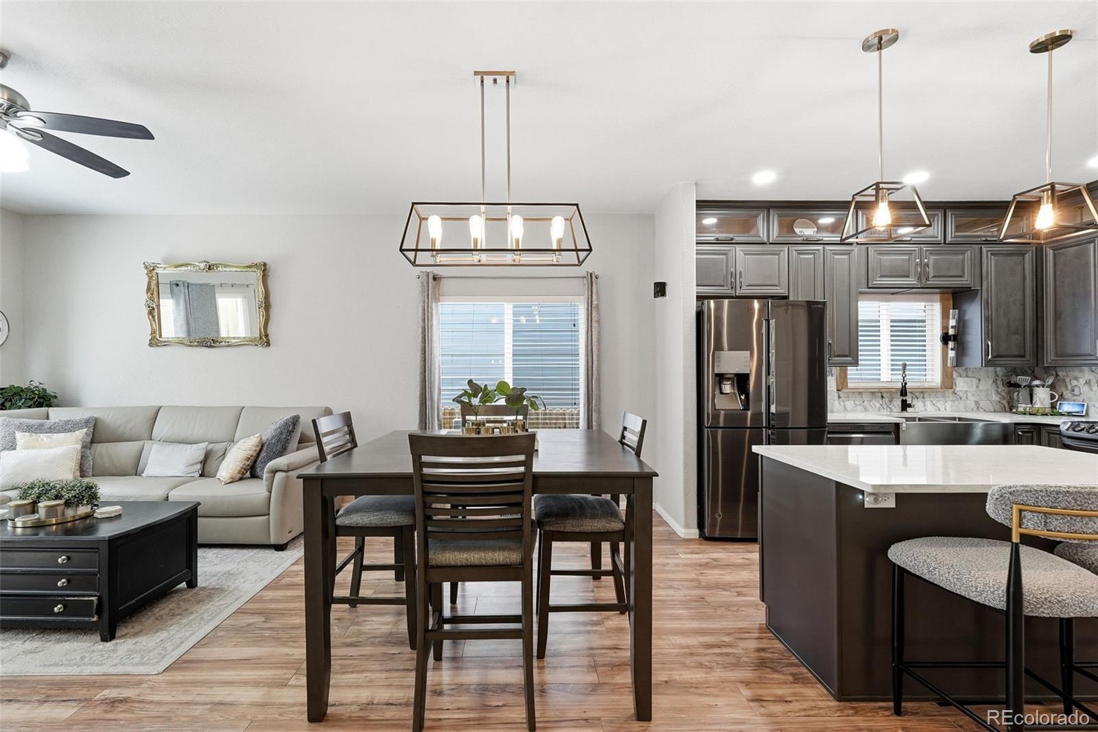 MLS Image #14 for 20982 e 40th place,denver, Colorado