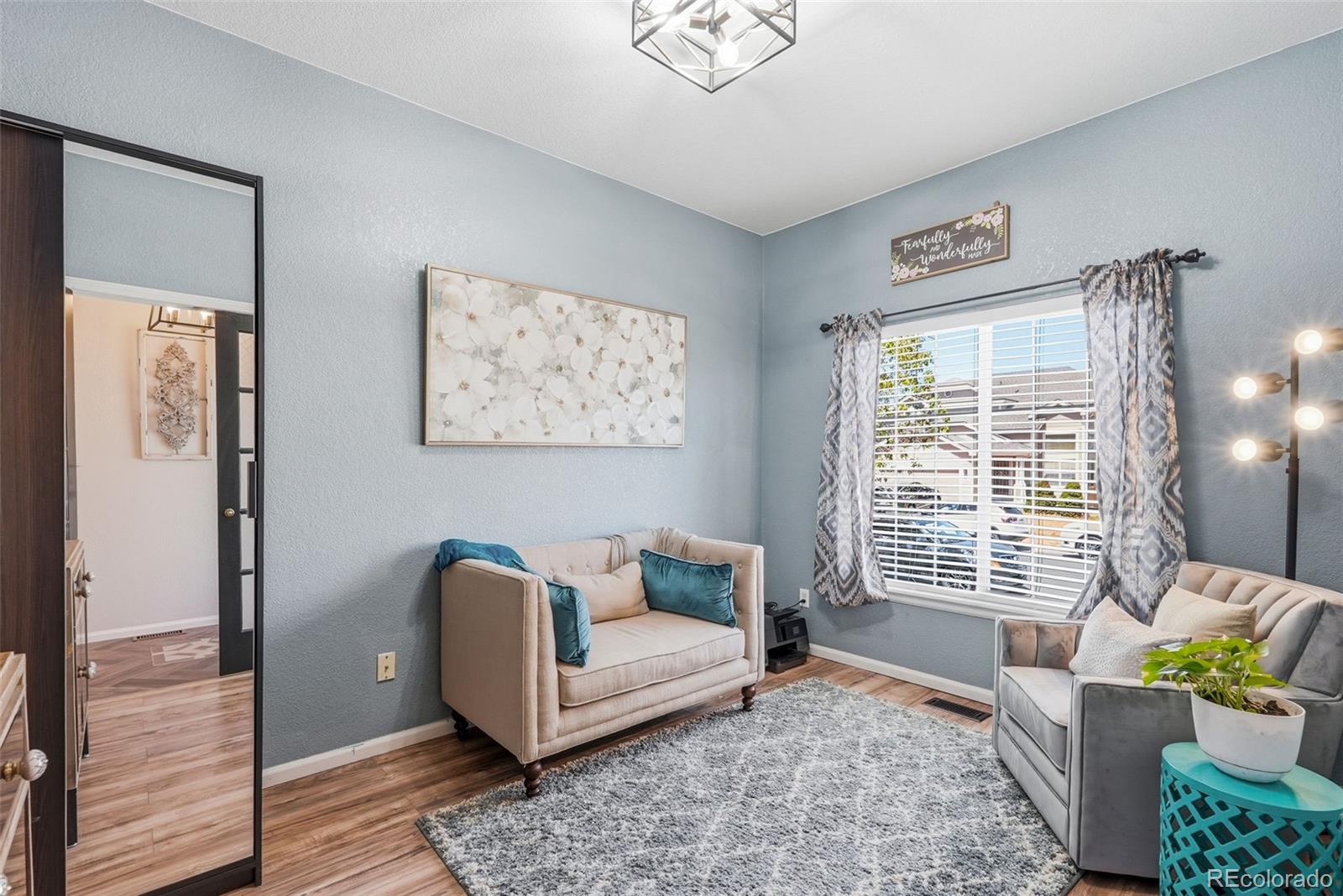 MLS Image #7 for 20982 e 40th place,denver, Colorado
