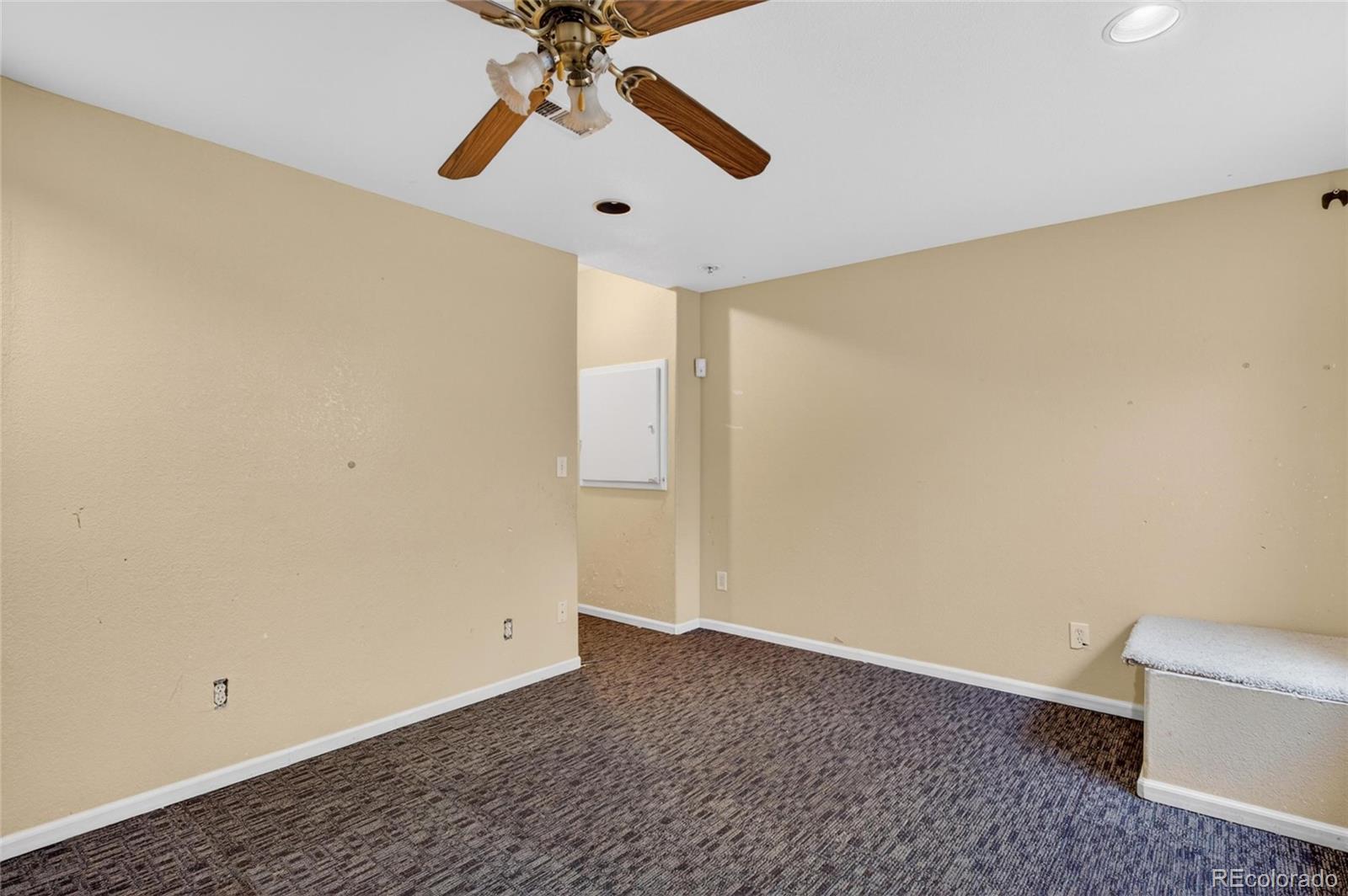 MLS Image #12 for 4515  gibraltar street,denver, Colorado
