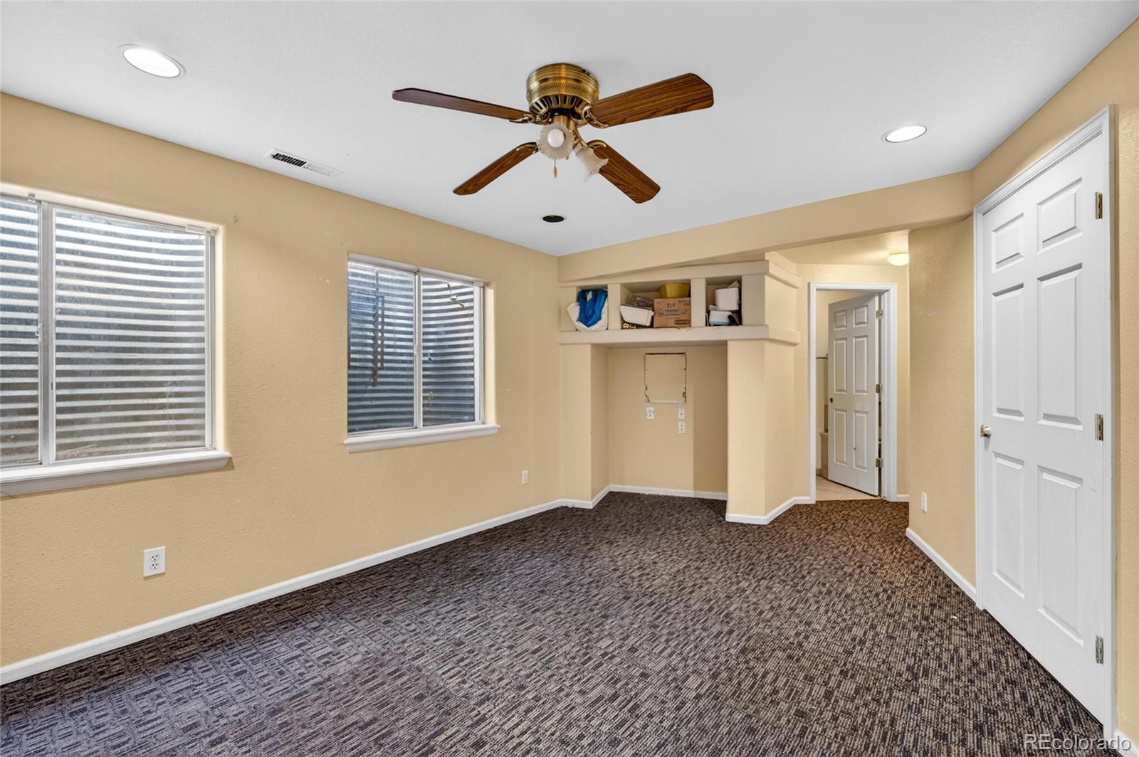 MLS Image #14 for 4515  gibraltar street,denver, Colorado