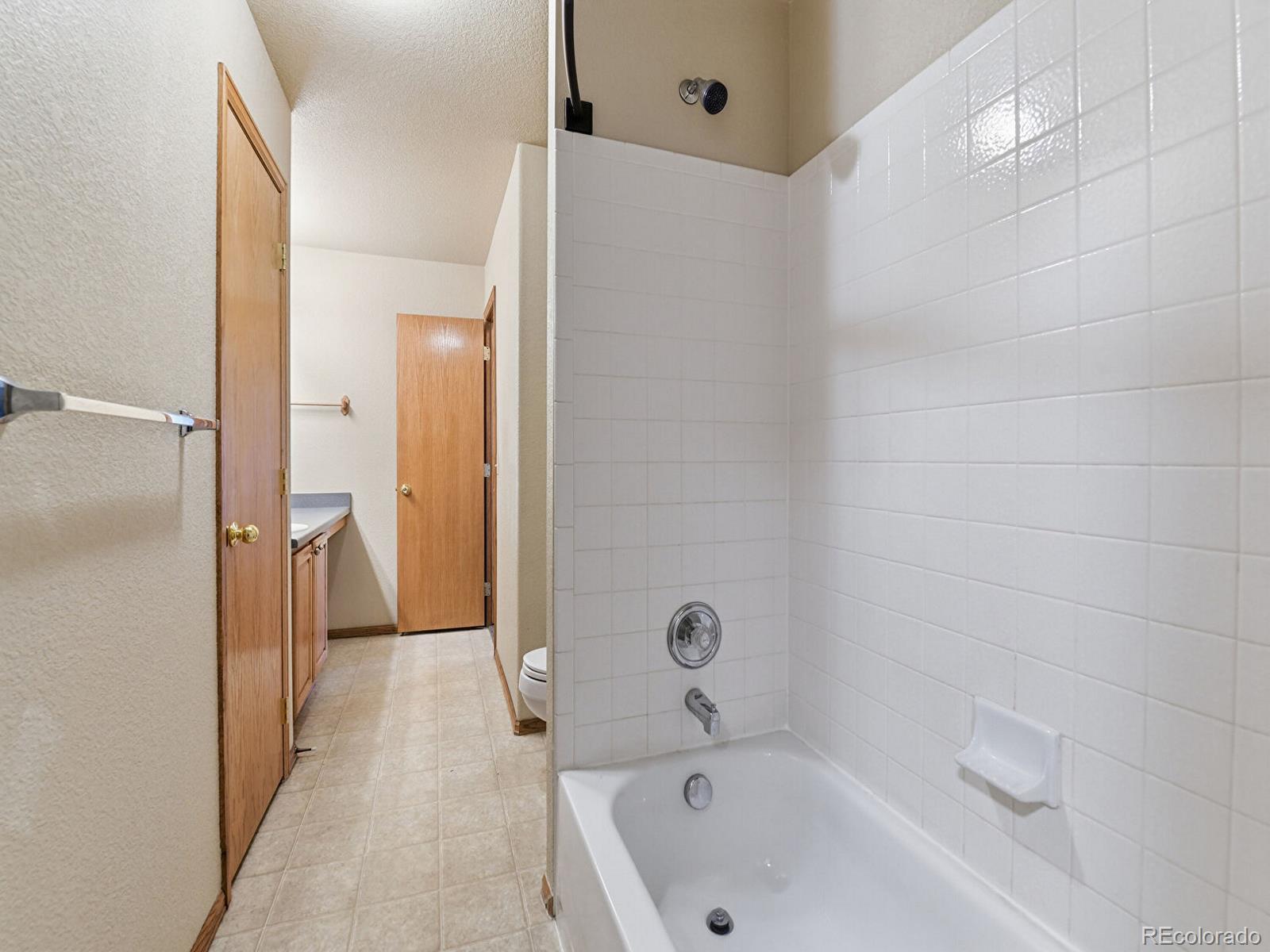 MLS Image #18 for 21444 e lehigh avenue,aurora, Colorado