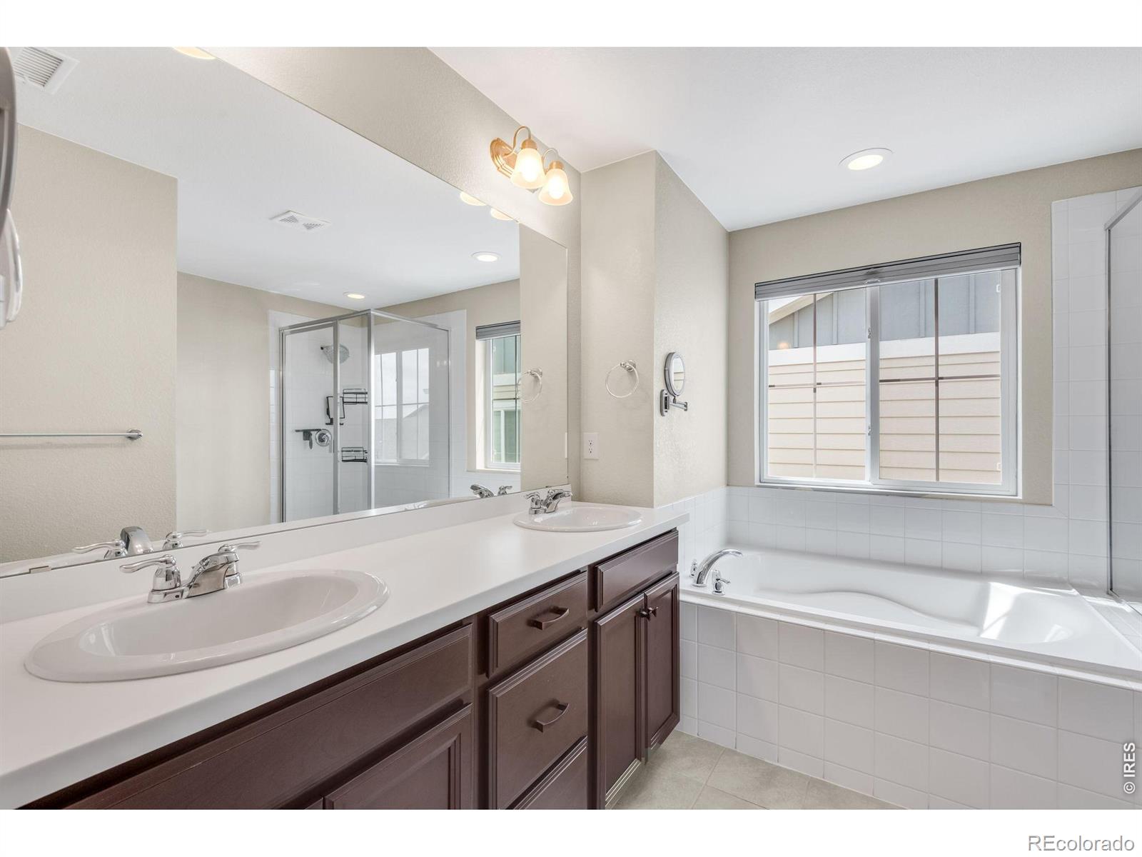 MLS Image #29 for 27890 e 7th place,aurora, Colorado