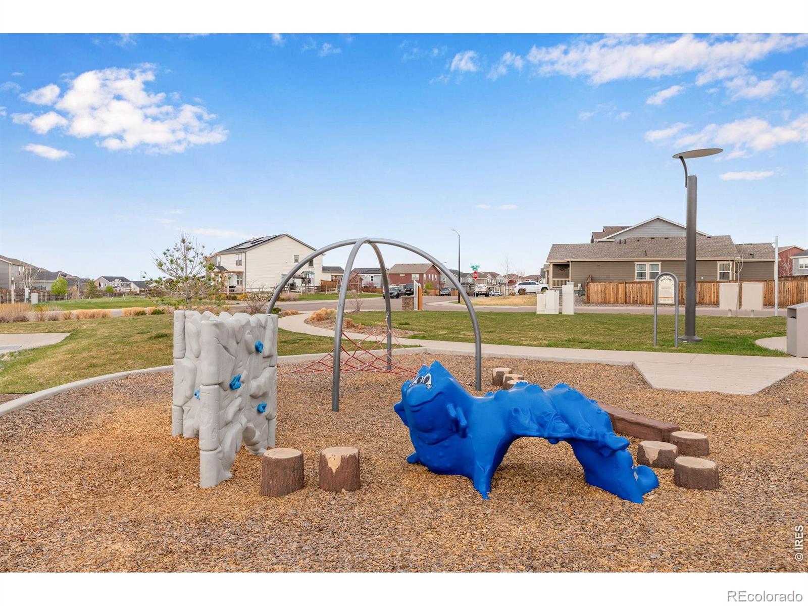 MLS Image #44 for 27890 e 7th place,aurora, Colorado