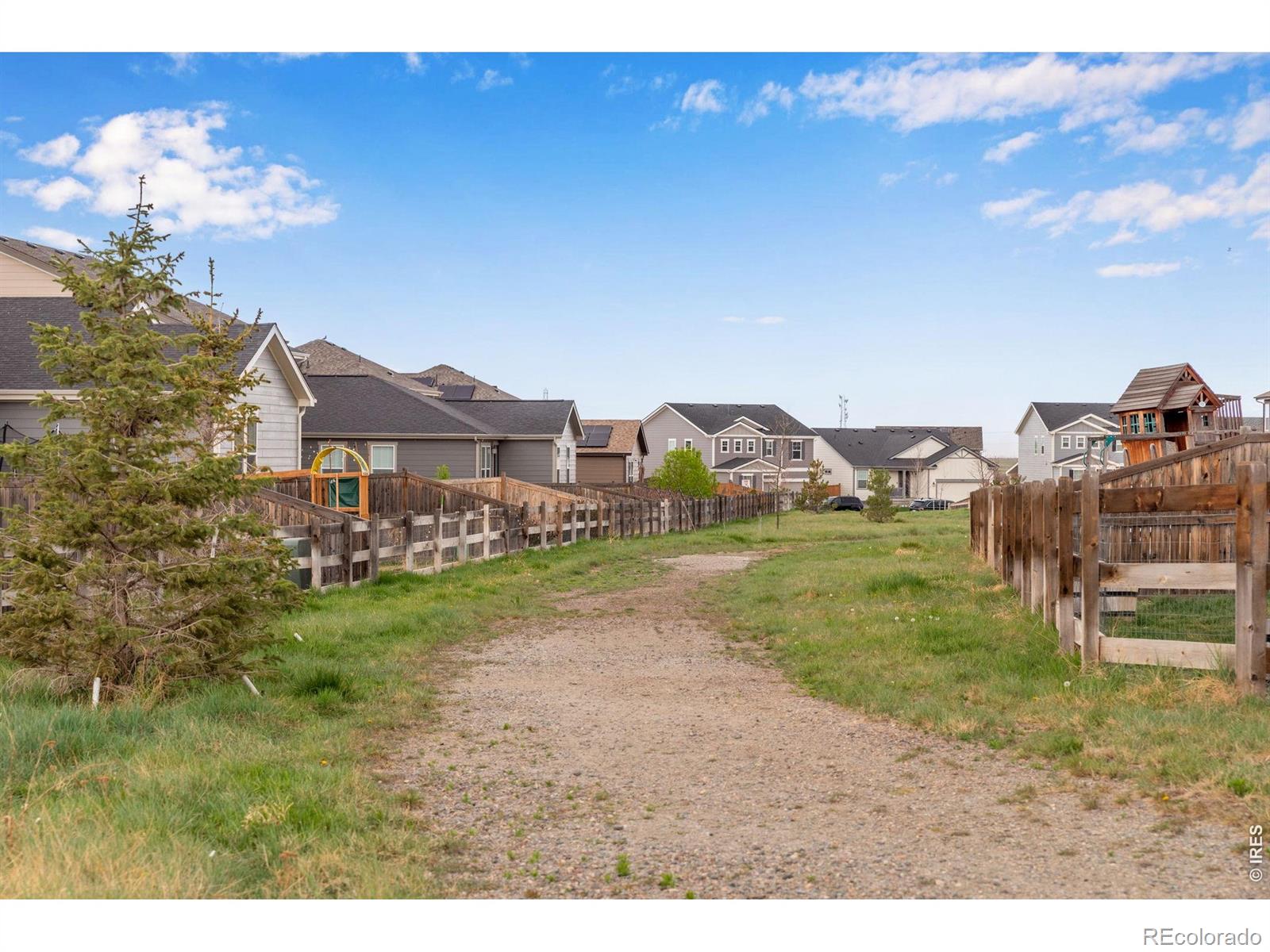 MLS Image #45 for 27890 e 7th place,aurora, Colorado