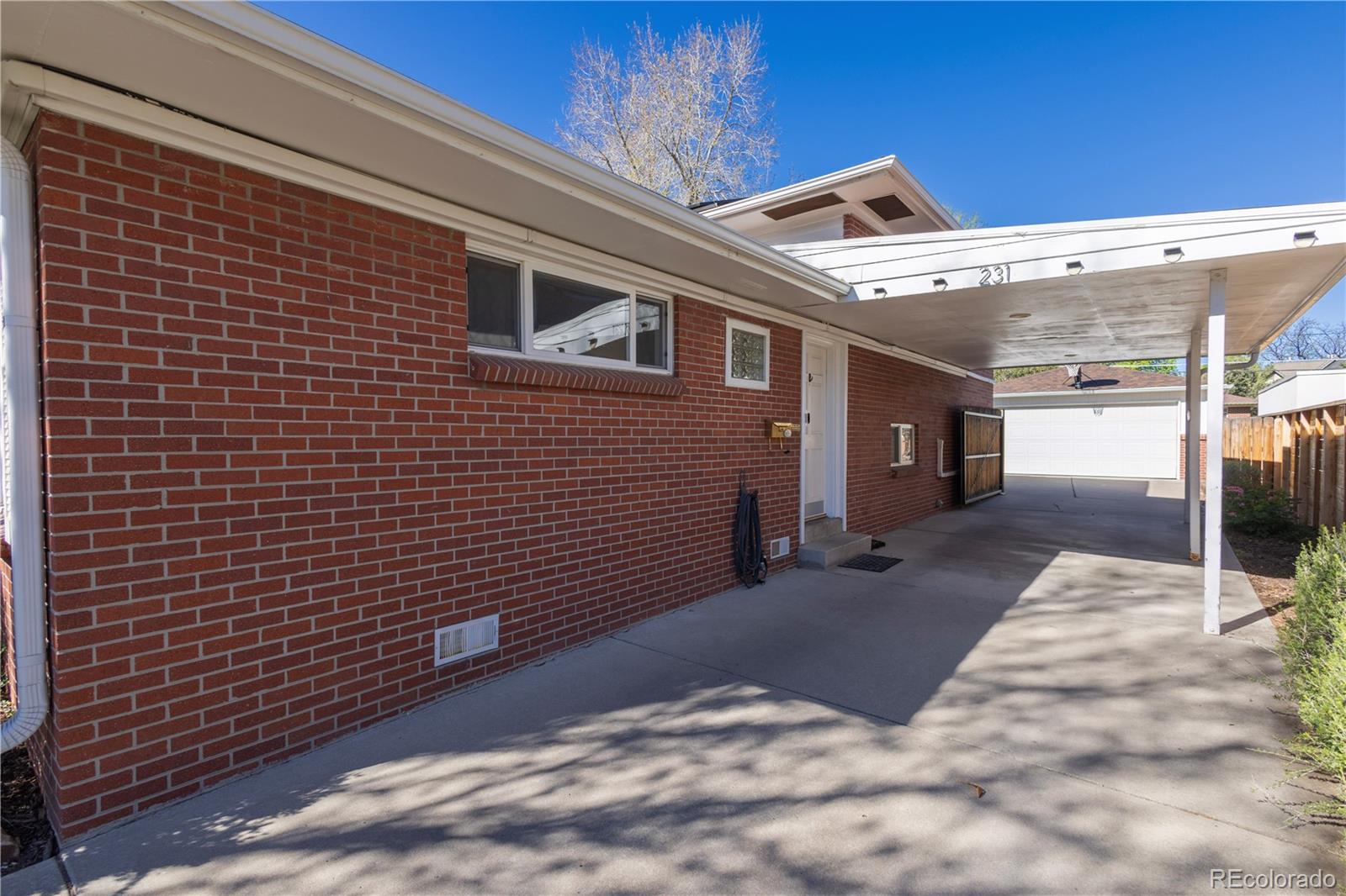 MLS Image #2 for 231  hudson street,denver, Colorado