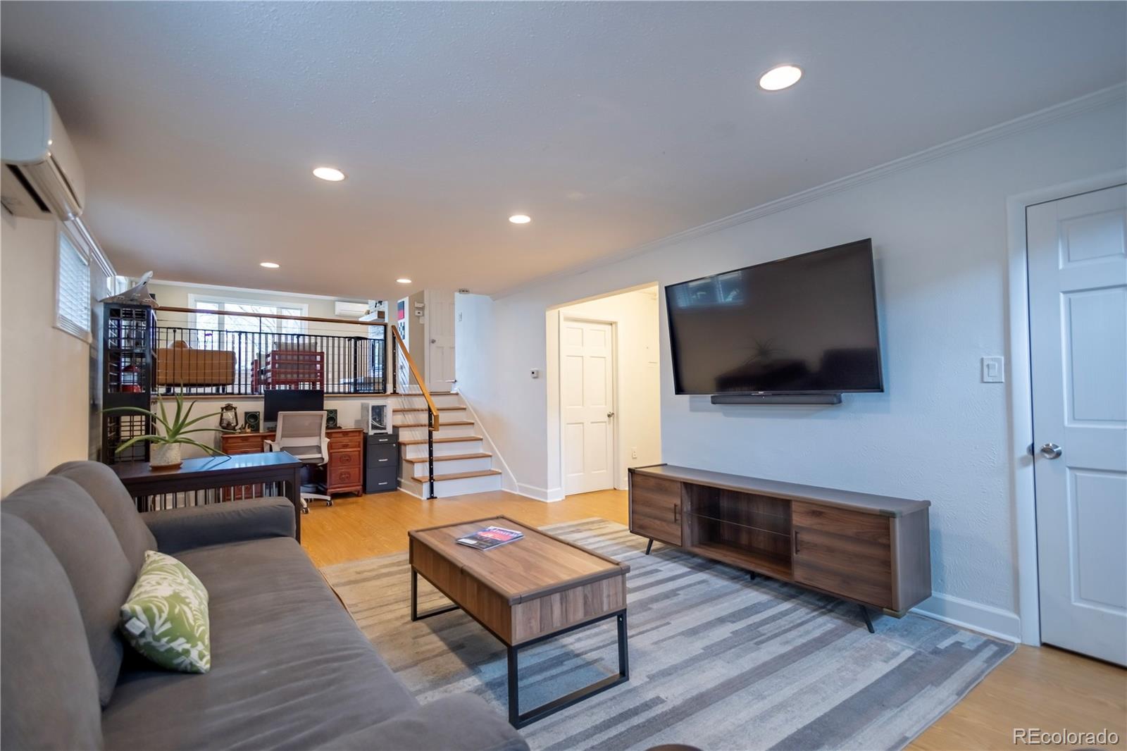 MLS Image #24 for 231  hudson street,denver, Colorado