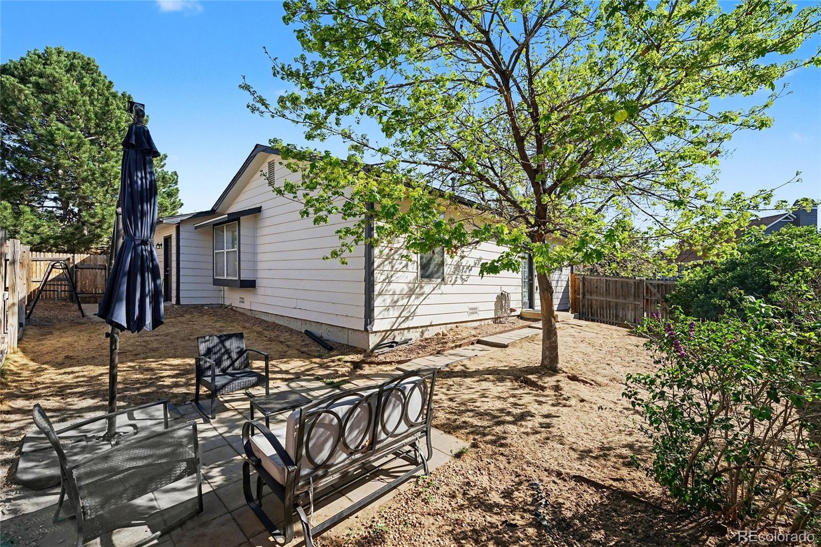 MLS Image #12 for 19603 e 42nd avenue,denver, Colorado