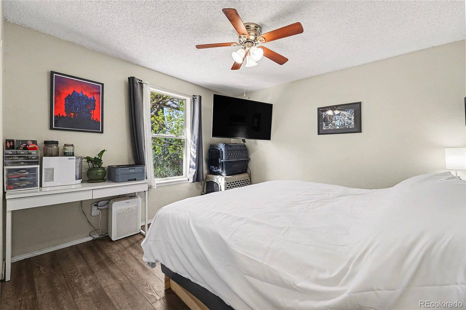 MLS Image #9 for 19603 e 42nd avenue,denver, Colorado