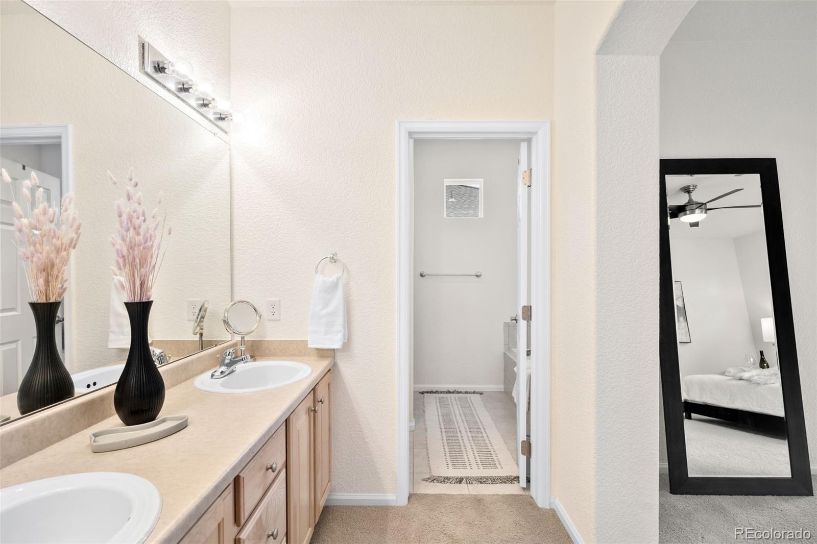 MLS Image #24 for 122  whitehaven circle,highlands ranch, Colorado