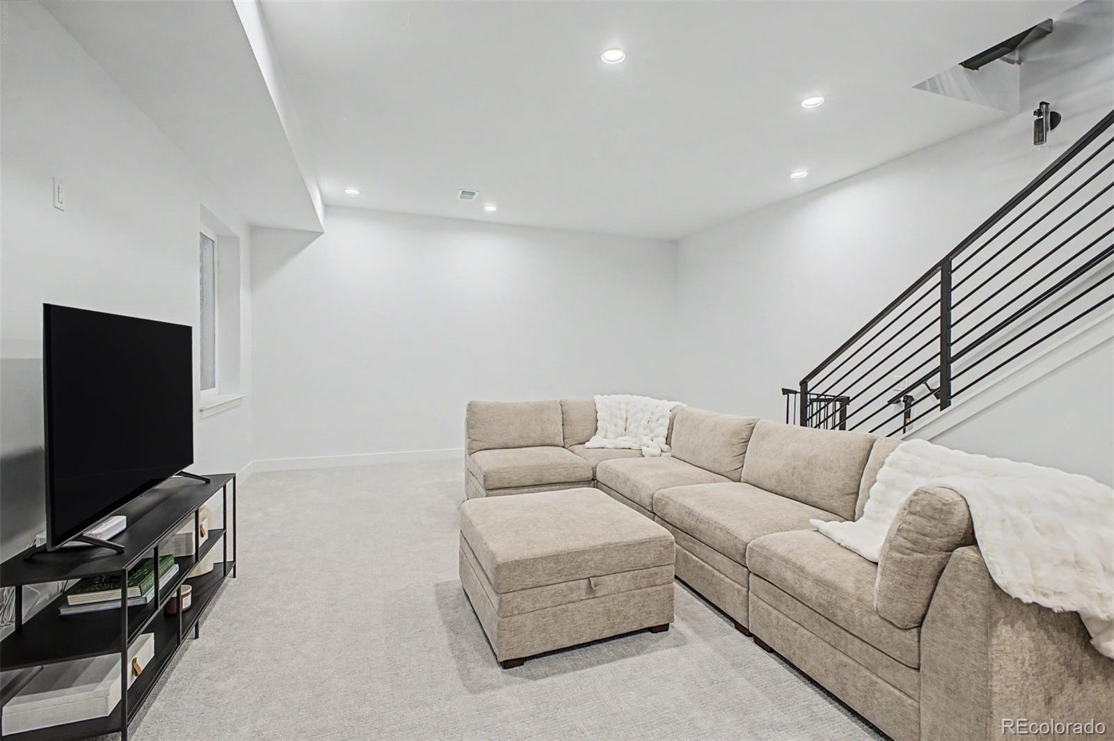 MLS Image #24 for 8 s colorado boulevard,denver, Colorado