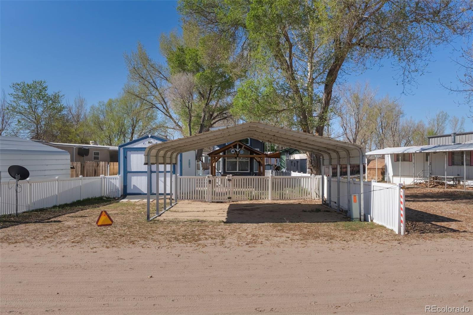 MLS Image #14 for 188  kiowa road,weldona, Colorado