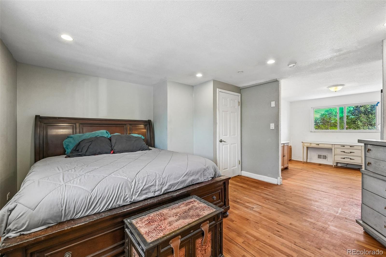 MLS Image #15 for 11776  spring drive,northglenn, Colorado