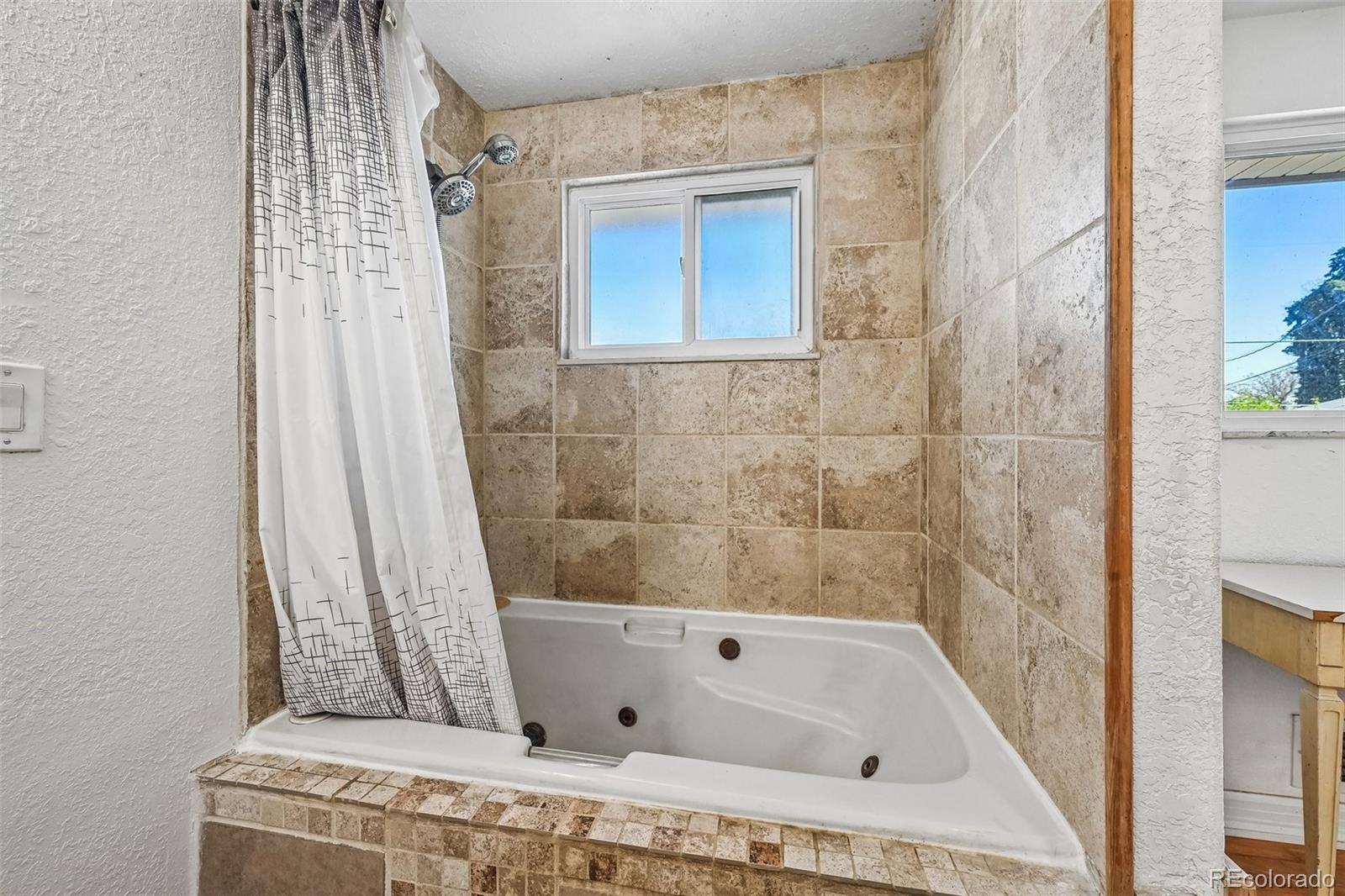 MLS Image #20 for 11776  spring drive,northglenn, Colorado