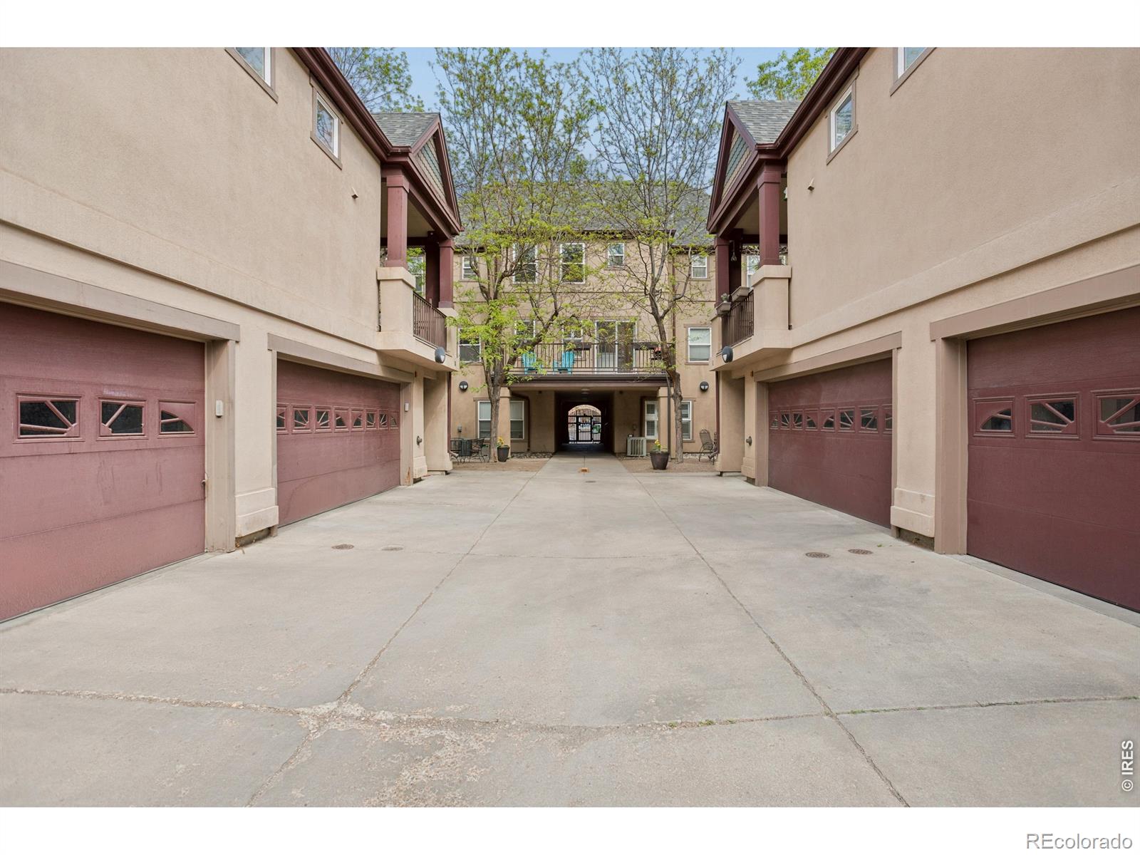 MLS Image #27 for 1641 n washington street d,denver, Colorado