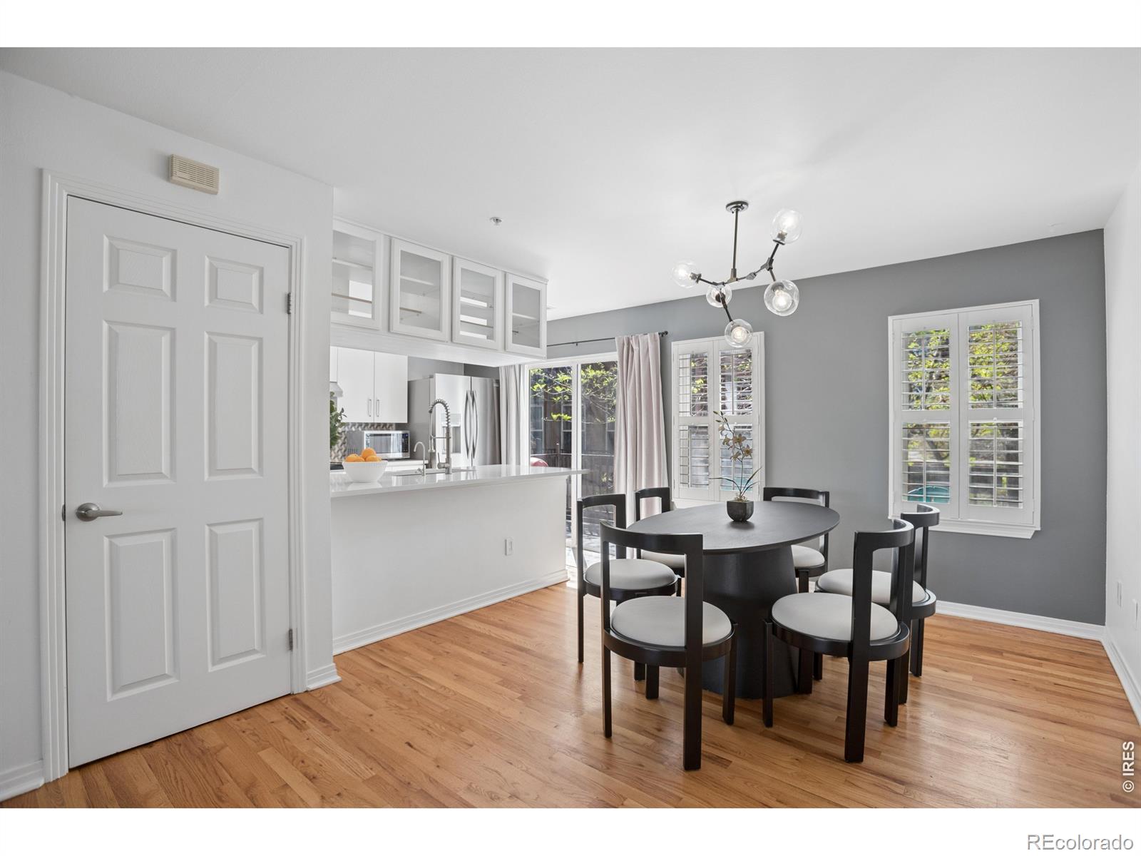 MLS Image #6 for 1641 n washington street d,denver, Colorado