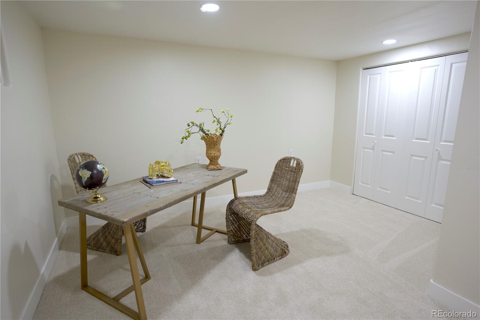 MLS Image #28 for 647 s jasmine way,denver, Colorado