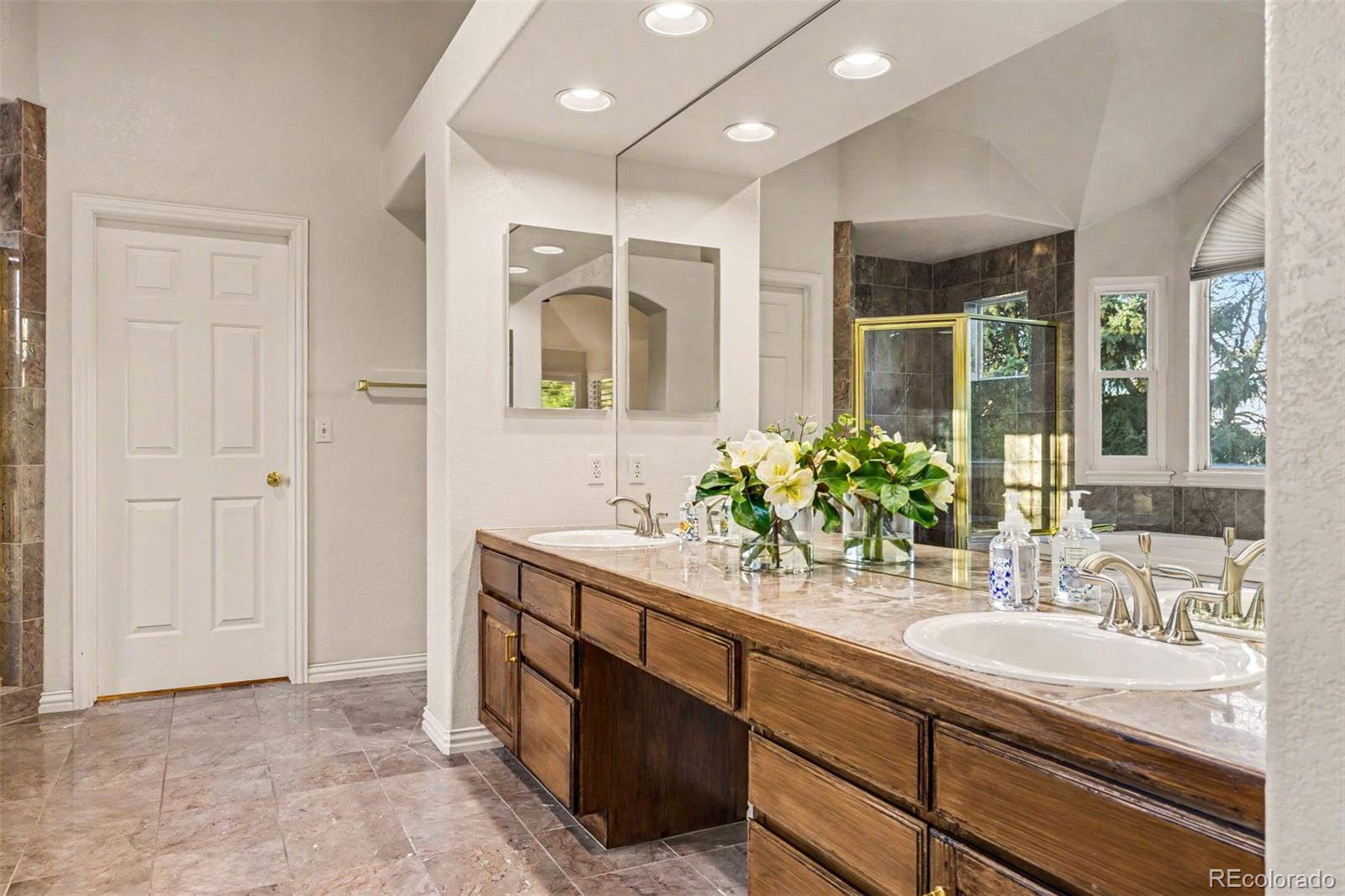 MLS Image #25 for 6282 s iola court,englewood, Colorado