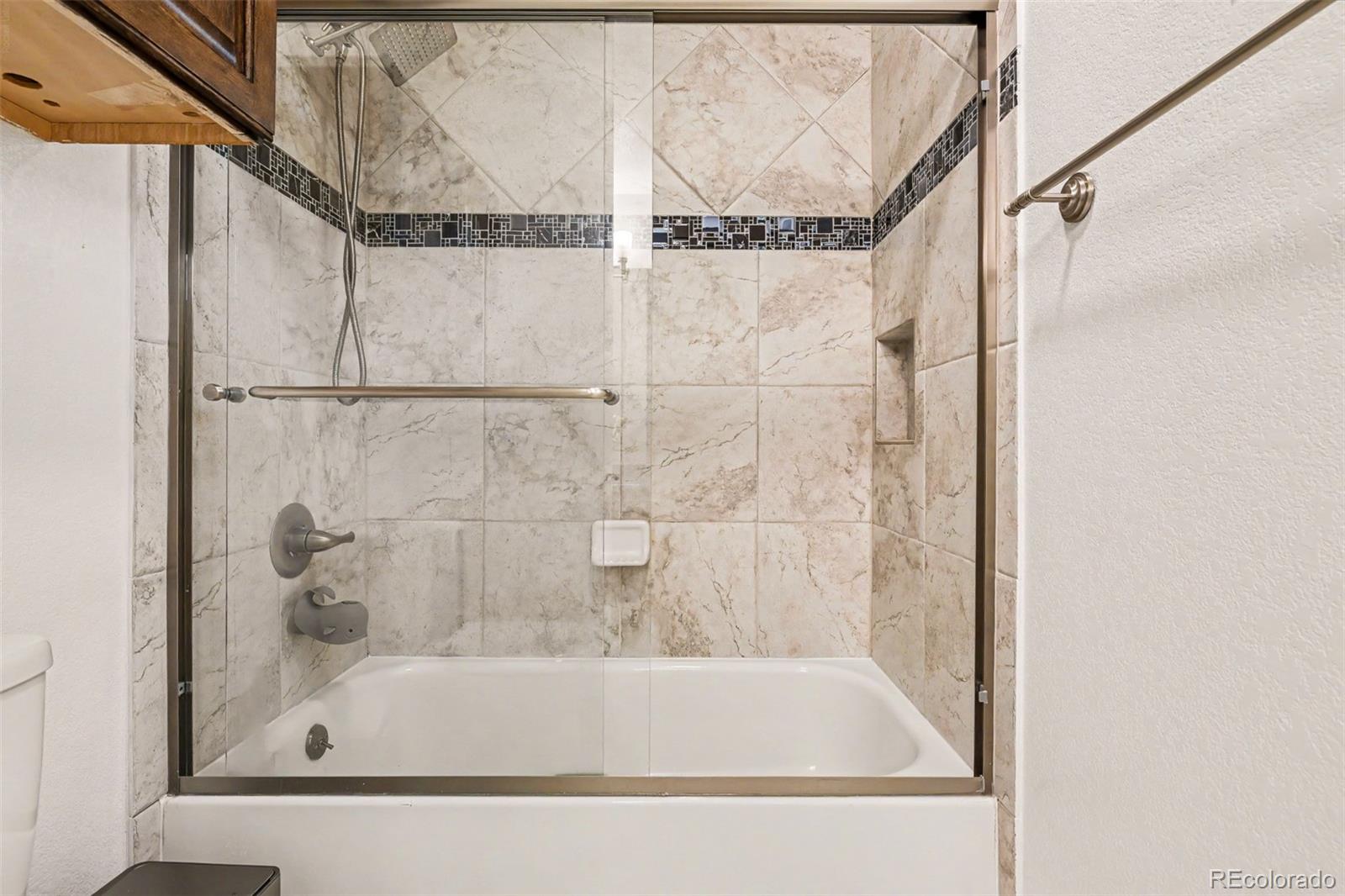 MLS Image #36 for 6282 s iola court,englewood, Colorado