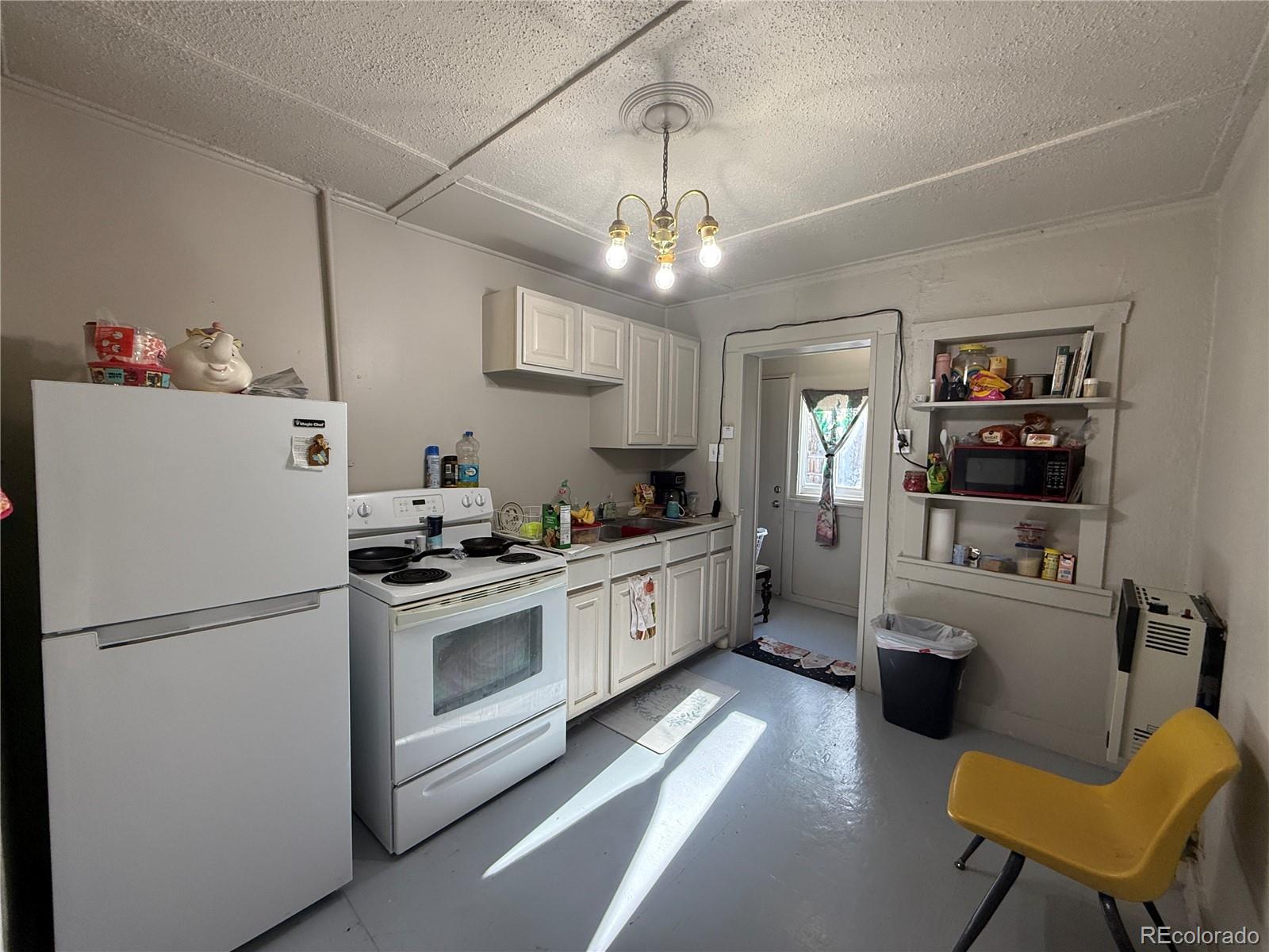 MLS Image #2 for 717  hunt avenue,alamosa, Colorado